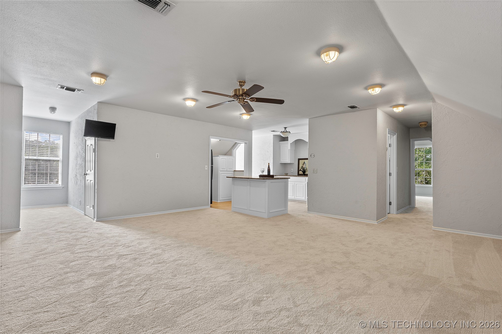 1006 S Rockford Road Property Photo 29