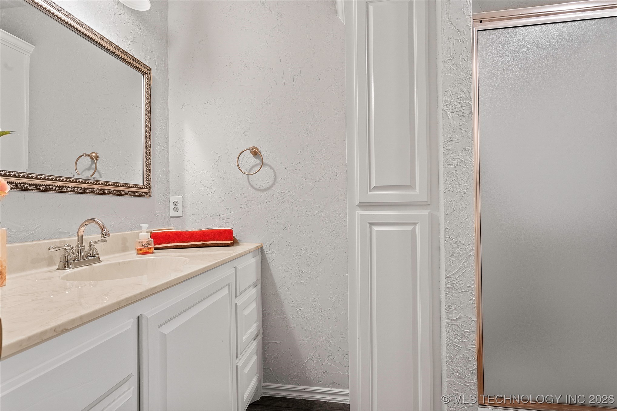 1006 S Rockford Road Property Photo 31