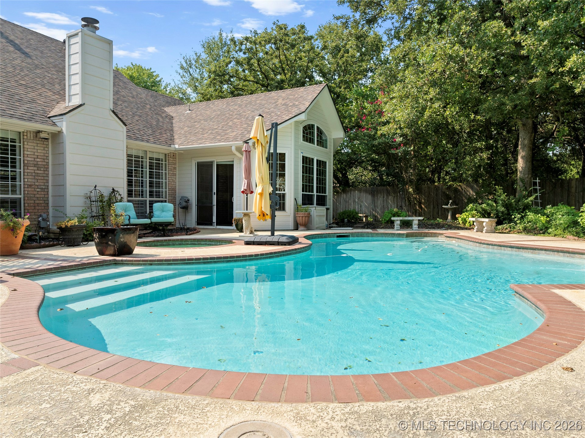 1006 S Rockford Road Property Photo 34