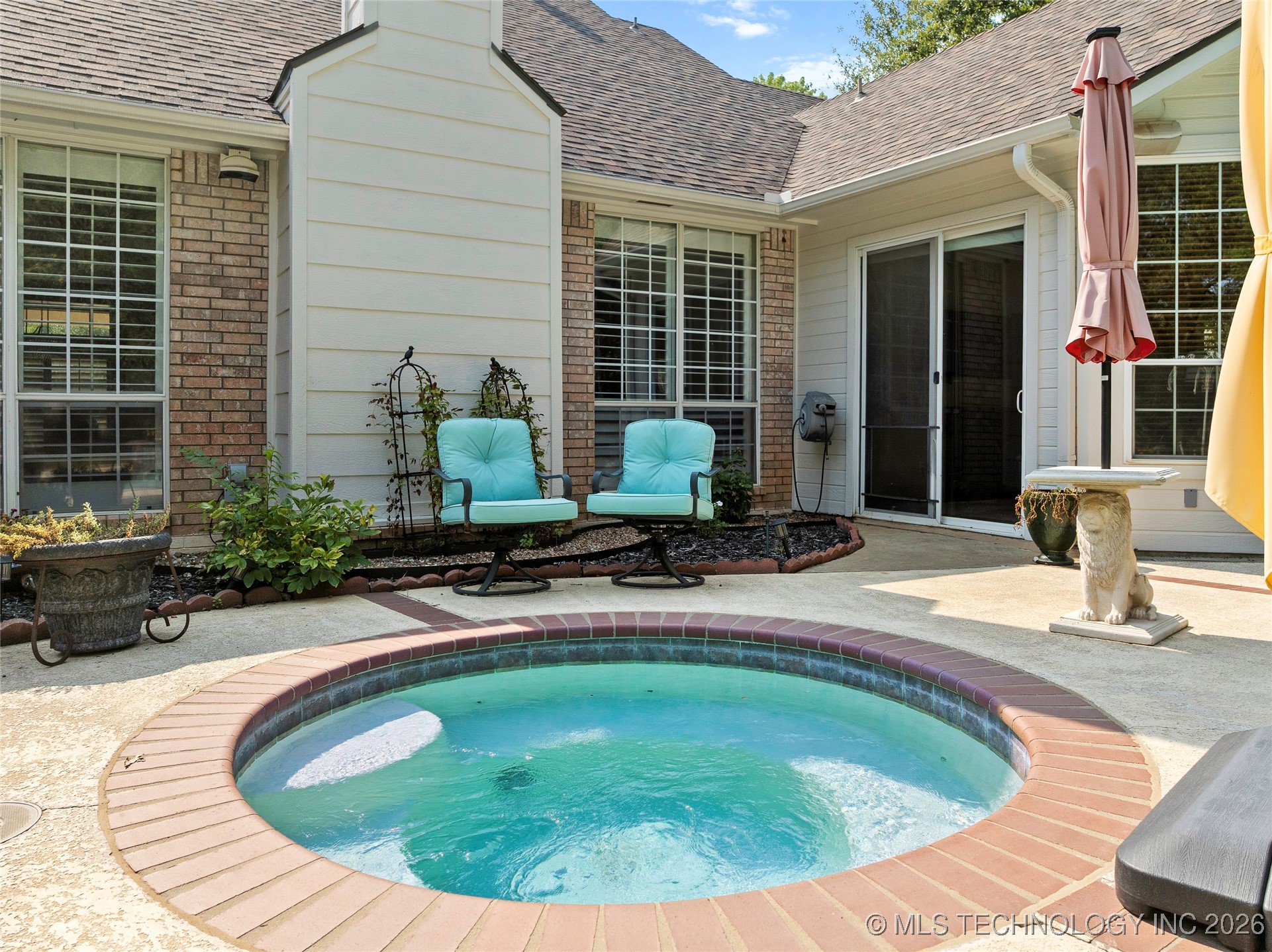 1006 S Rockford Road Property Photo 35