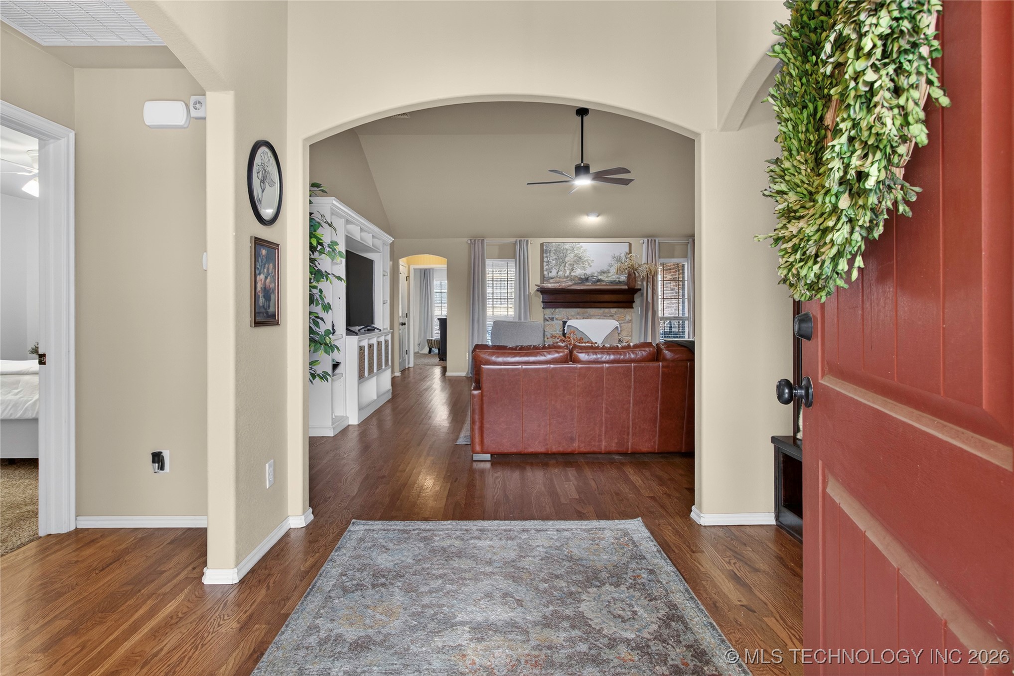 2700 W Natchez Street Property Photo 3