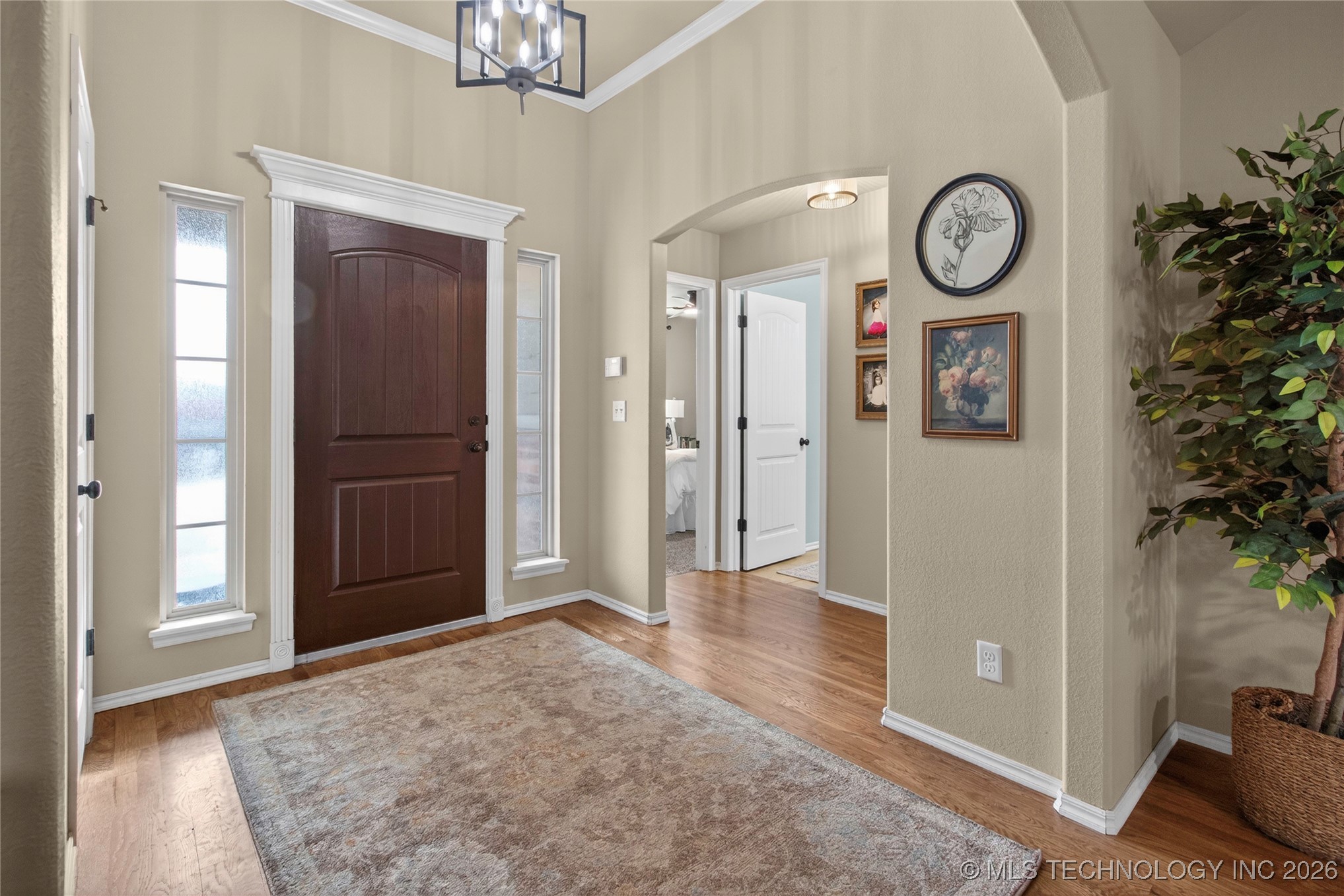 2700 W Natchez Street Property Photo 5