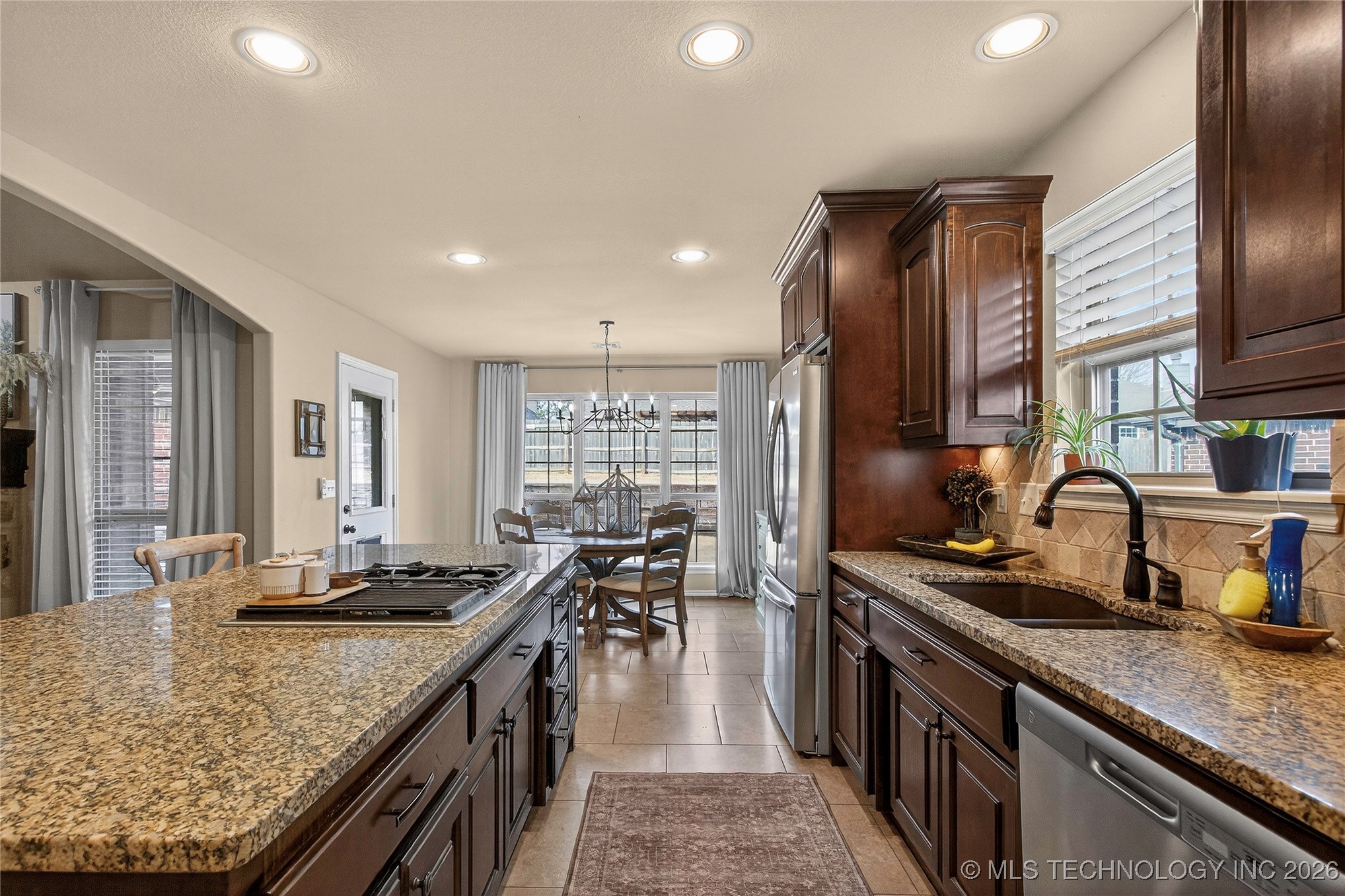 2700 W Natchez Street Property Photo 18