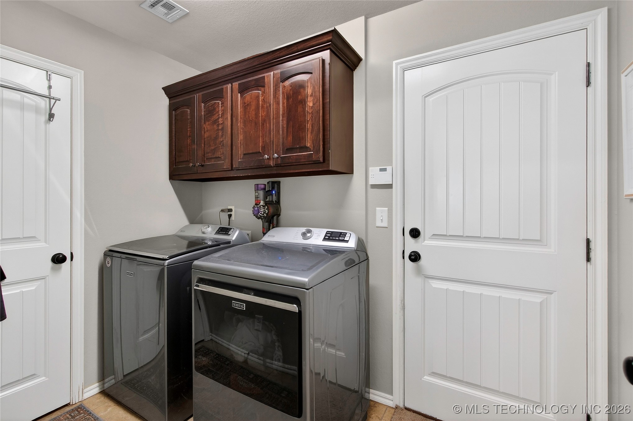 2700 W Natchez Street Property Photo 21