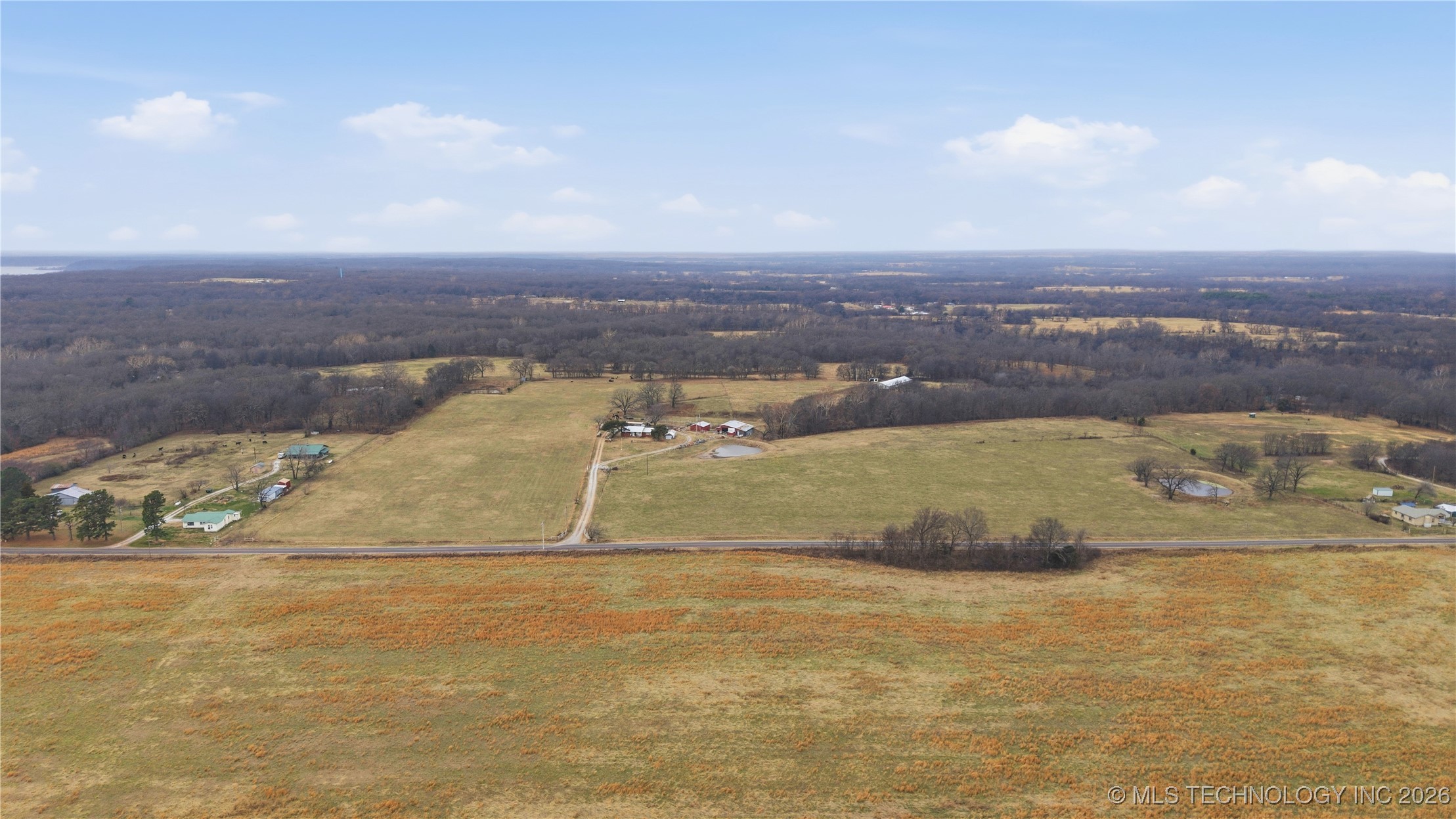 7703 N 447 Road Property Photo 1