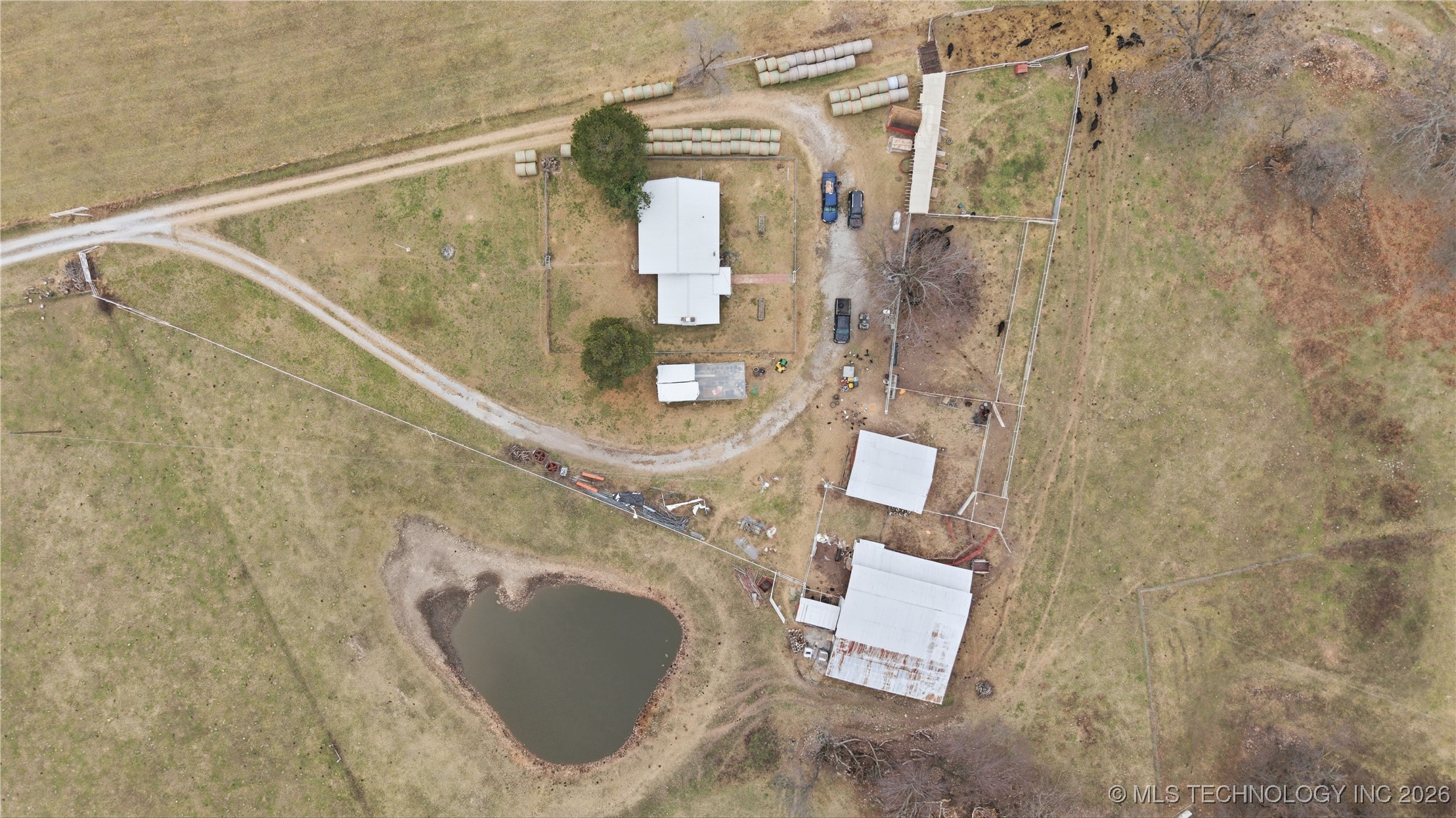 7703 N 447 Road Property Photo 3