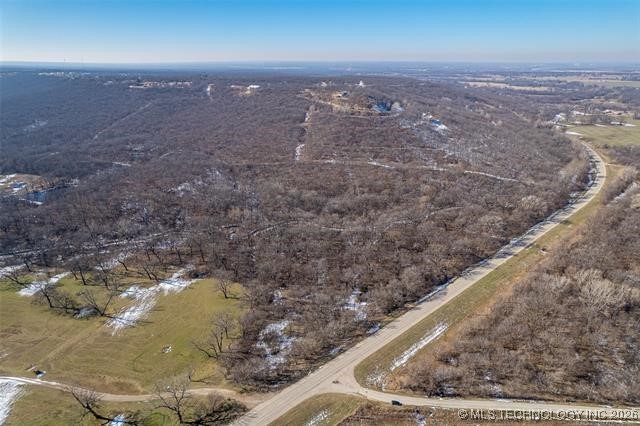 16610 S 185th East Avenue Property Photo 4