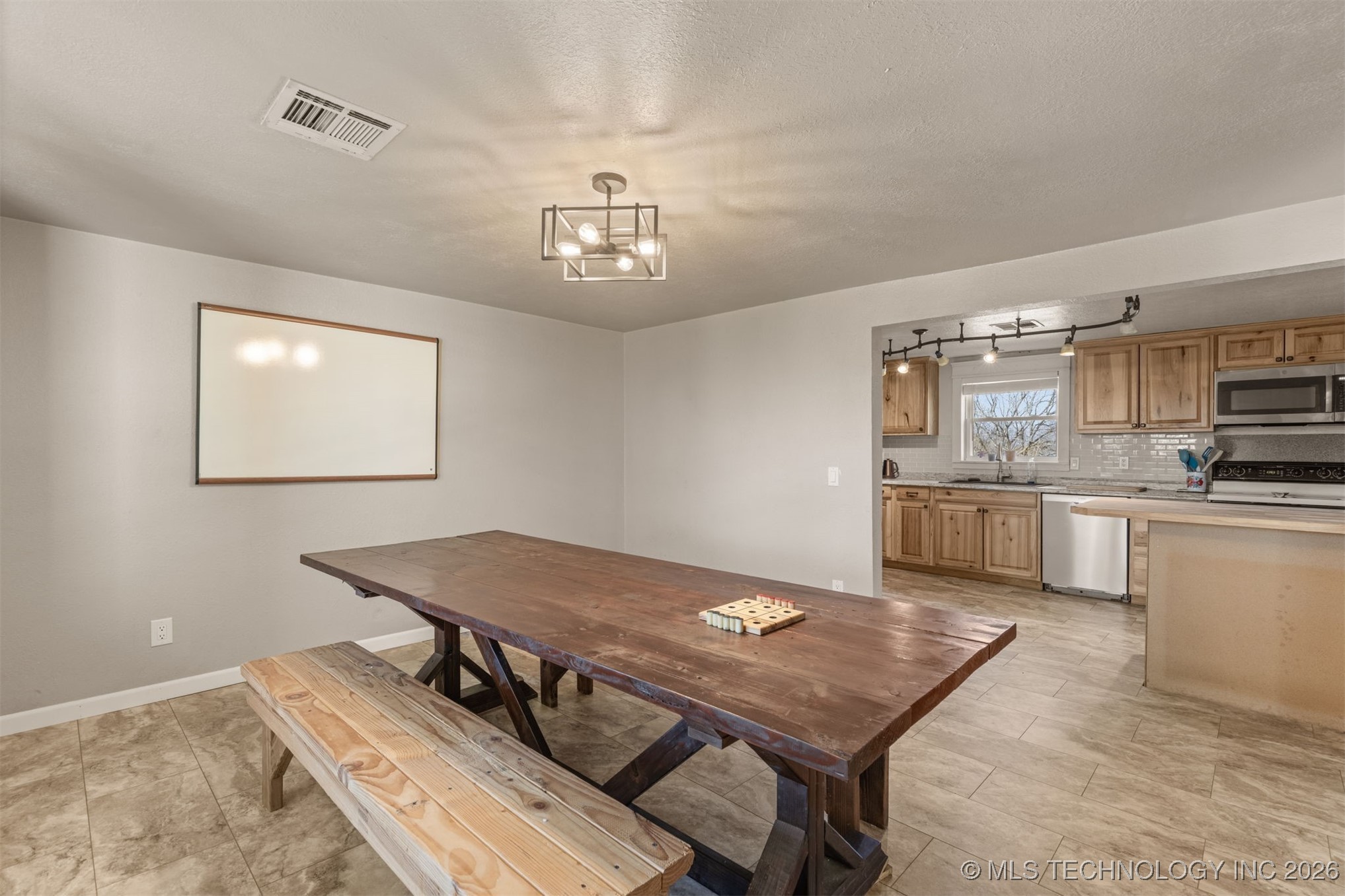 17252 S 178th West Avenue Property Photo 13