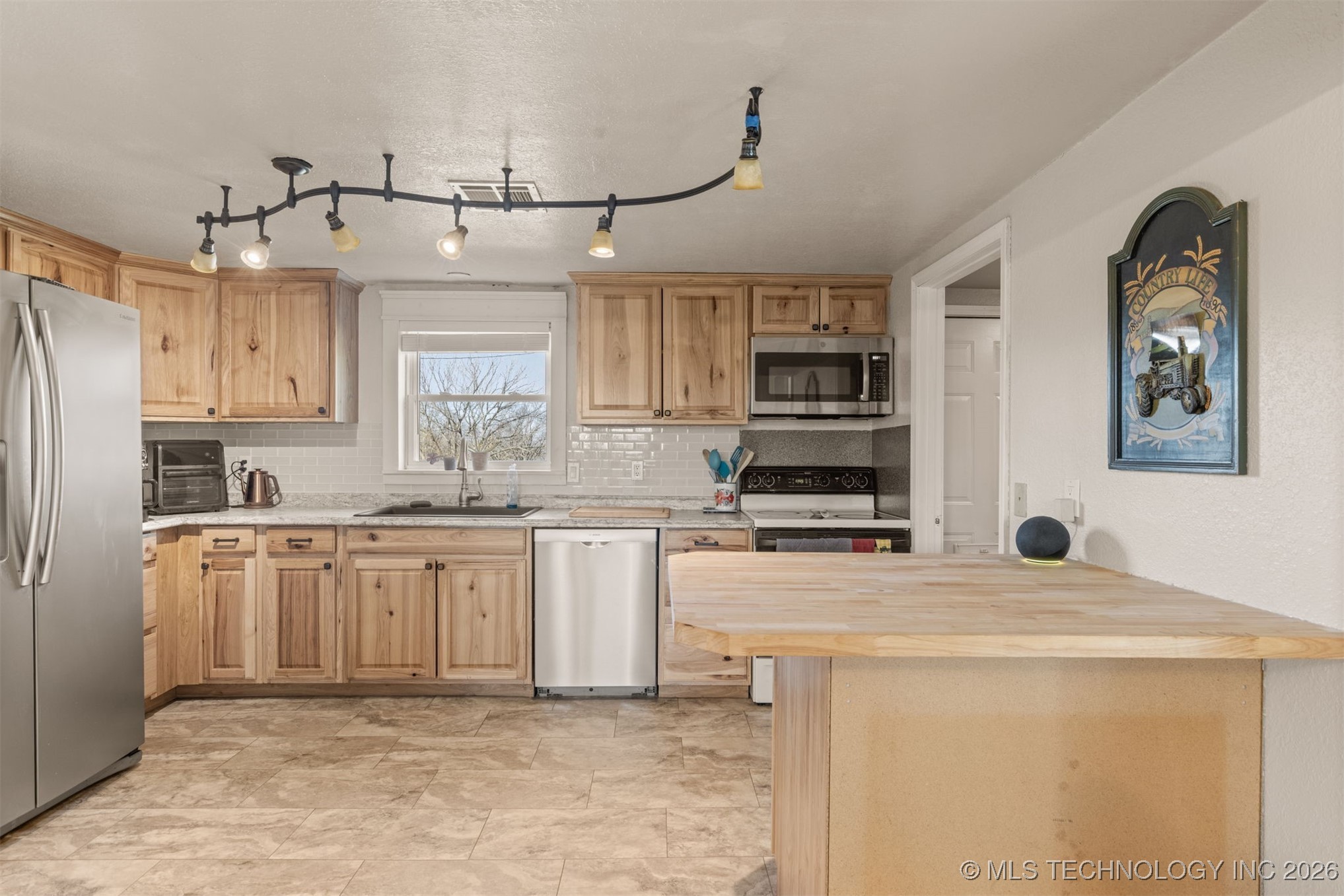 17252 S 178th West Avenue Property Photo 16