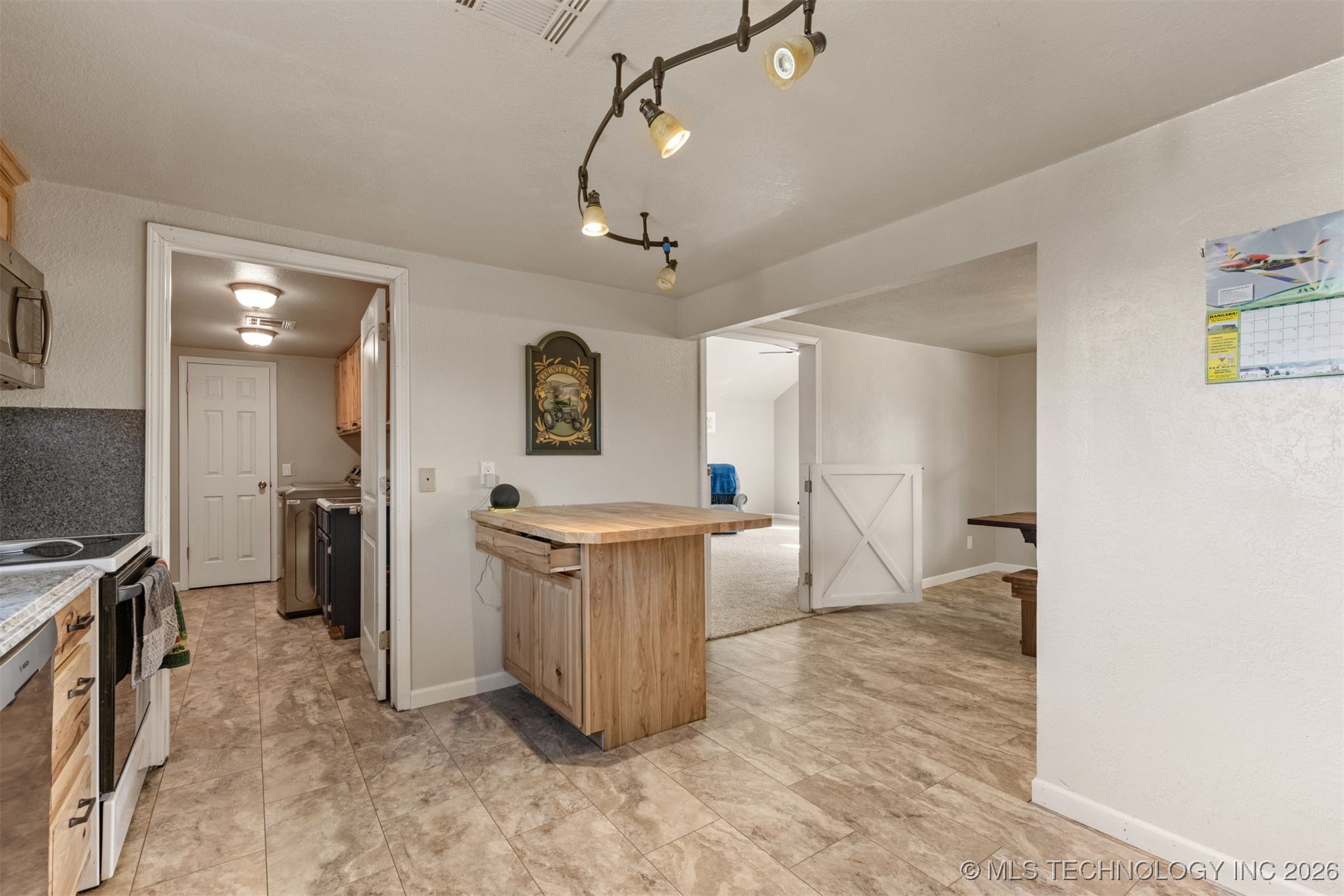 17252 S 178th West Avenue Property Photo 18