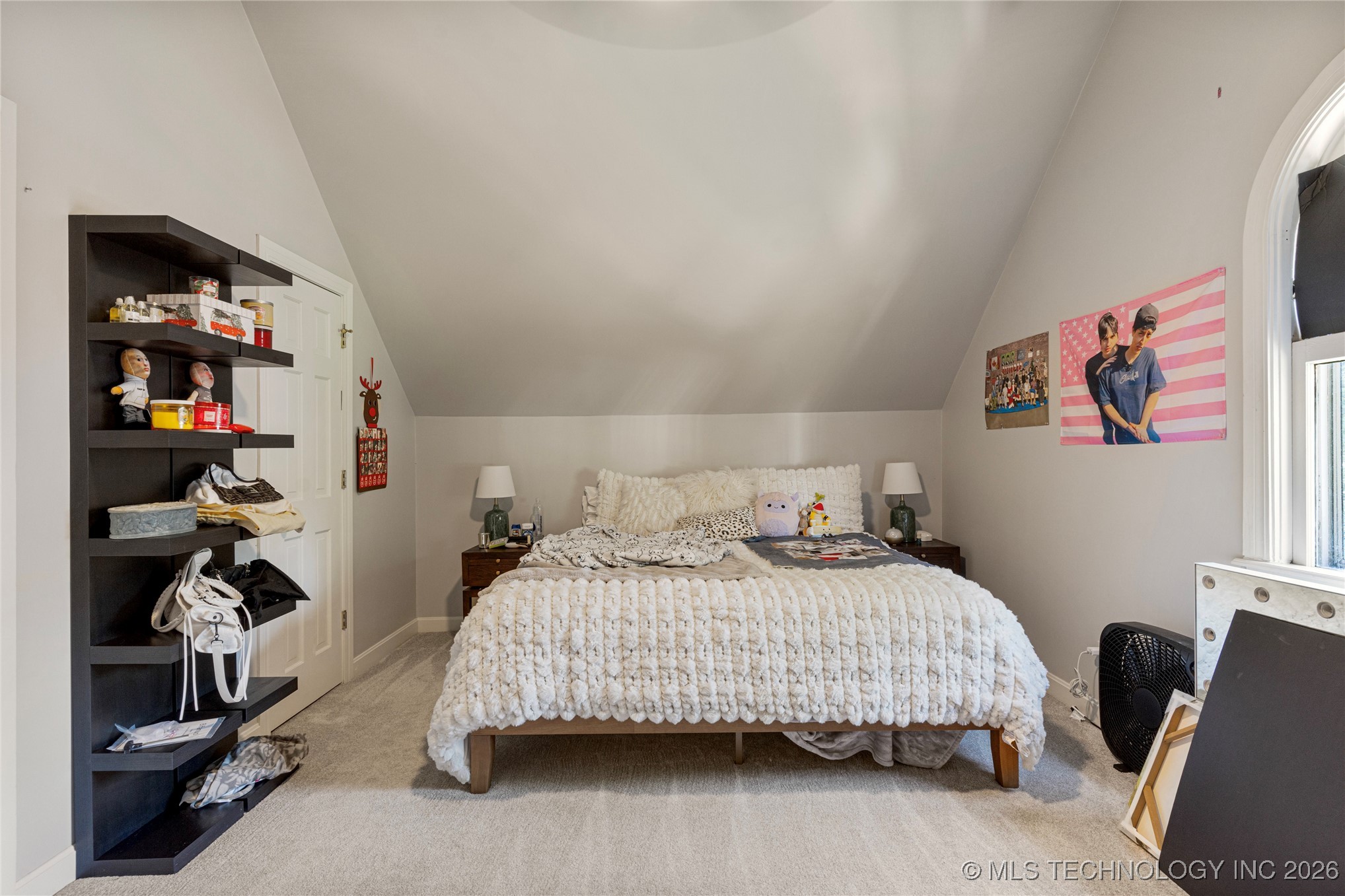 2261 S Terwilleger Boulevard Property Photo 45