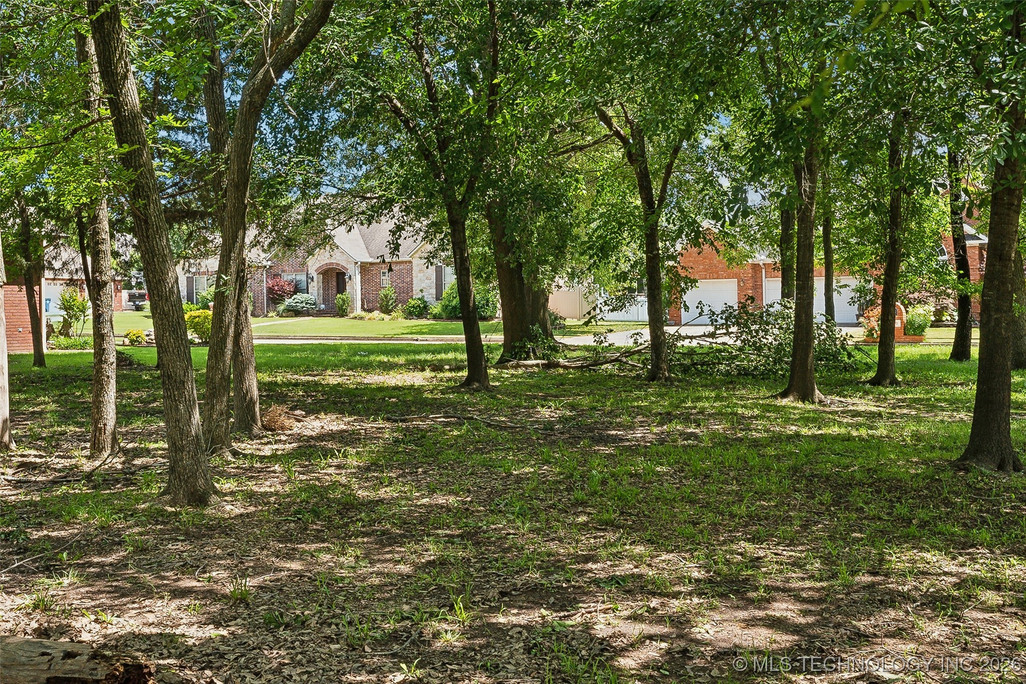 9 Edgewood Drive Property Photo 7