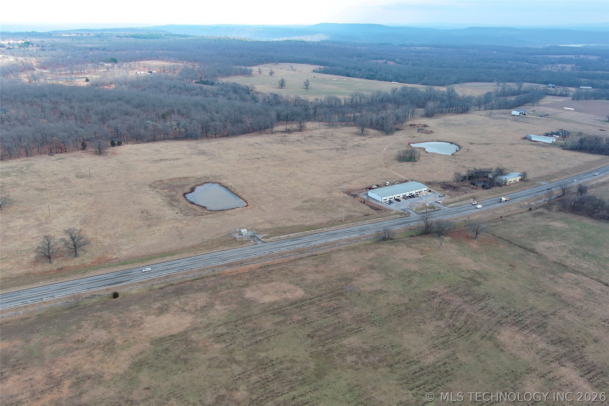 Highway 82 Property Photo 3