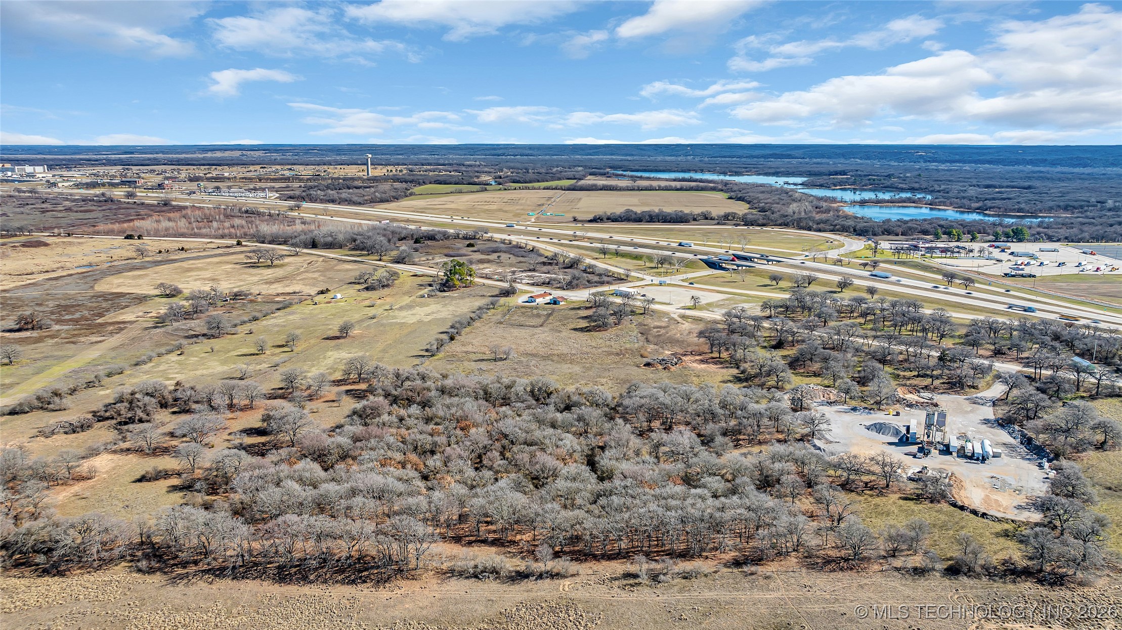 22876 Us Highway 77 Property Photo 3