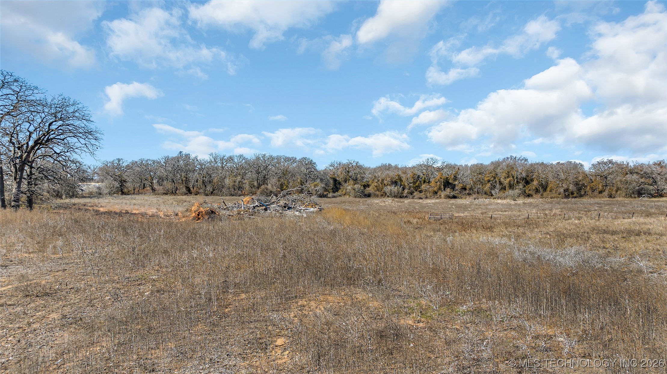 22876 Us Highway 77 Property Photo 8