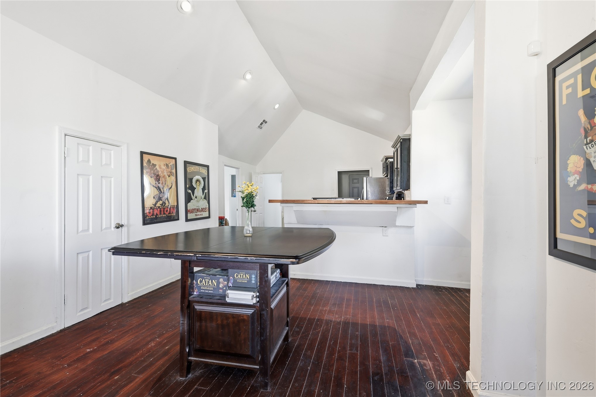 1406 W Admiral Boulevard Property Photo 3