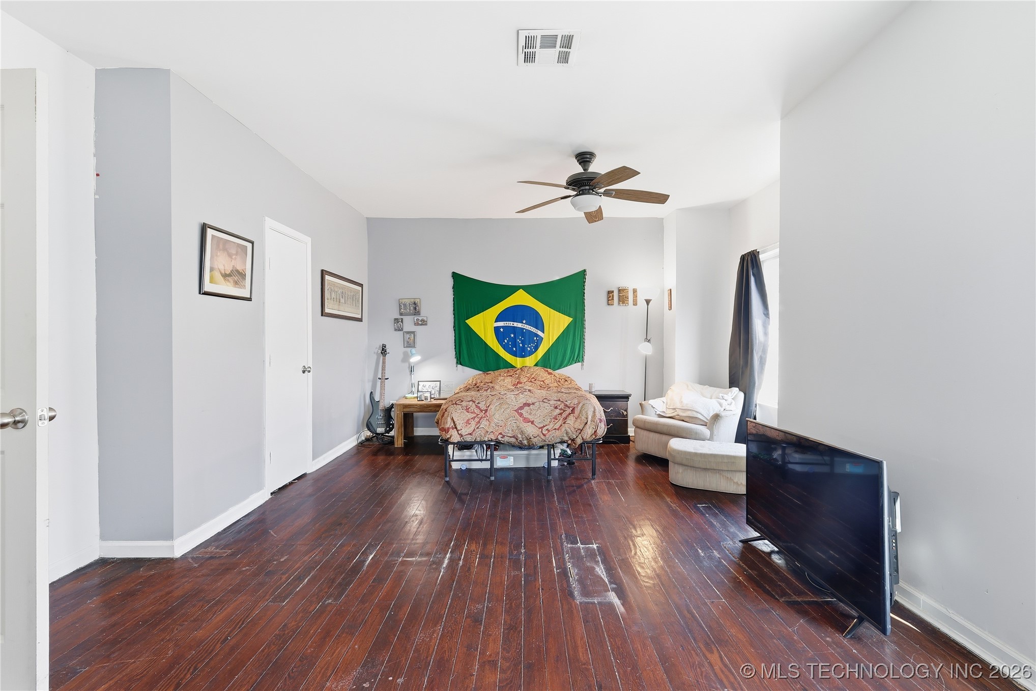 1406 W Admiral Boulevard Property Photo 9