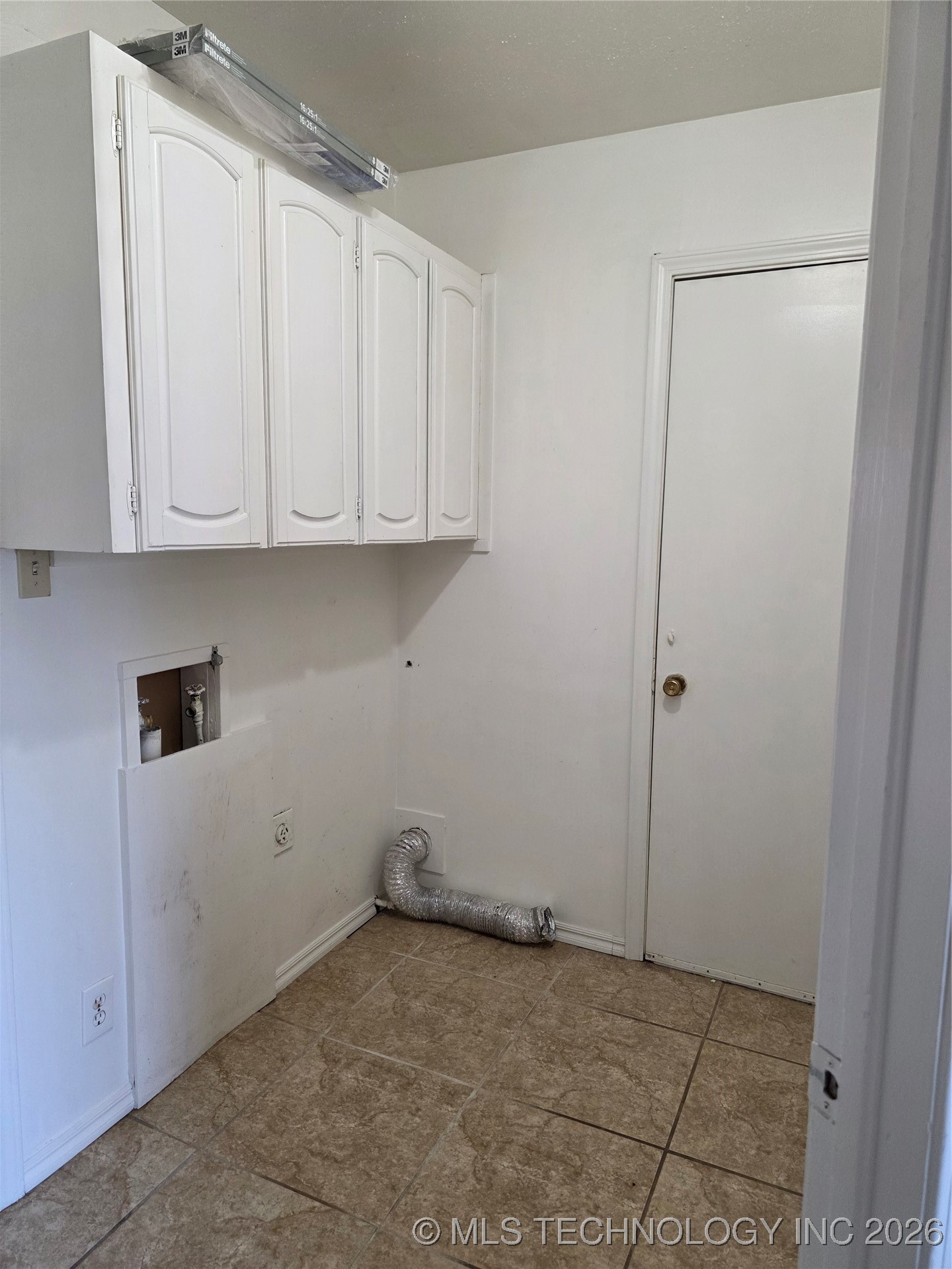 3329 E 47th Place Property Photo 20