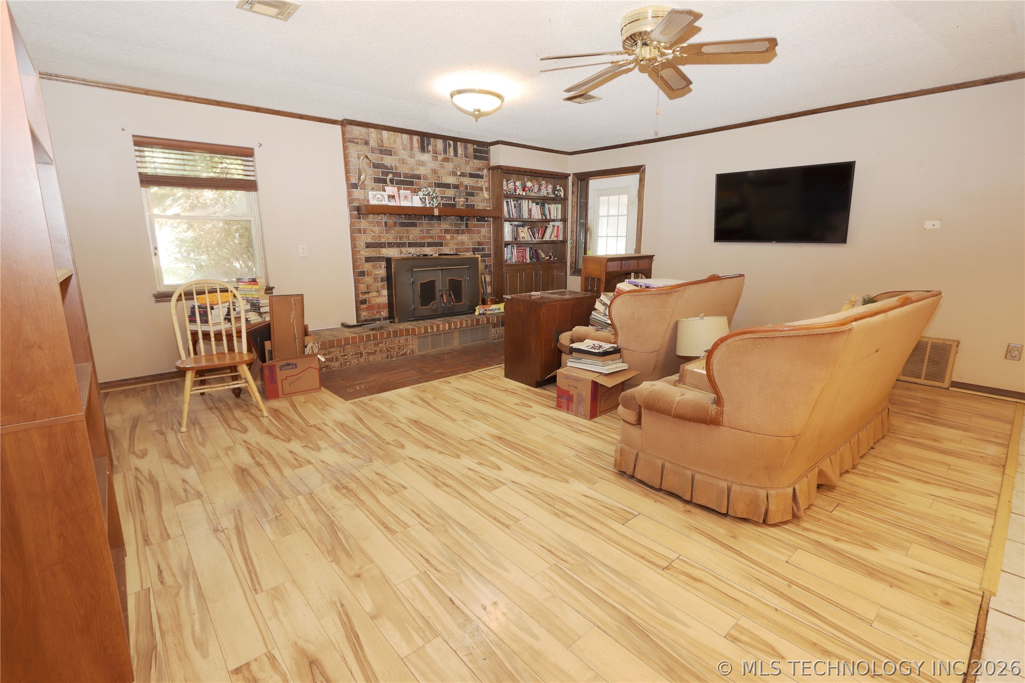 7595 E 19th Street S Property Photo 7