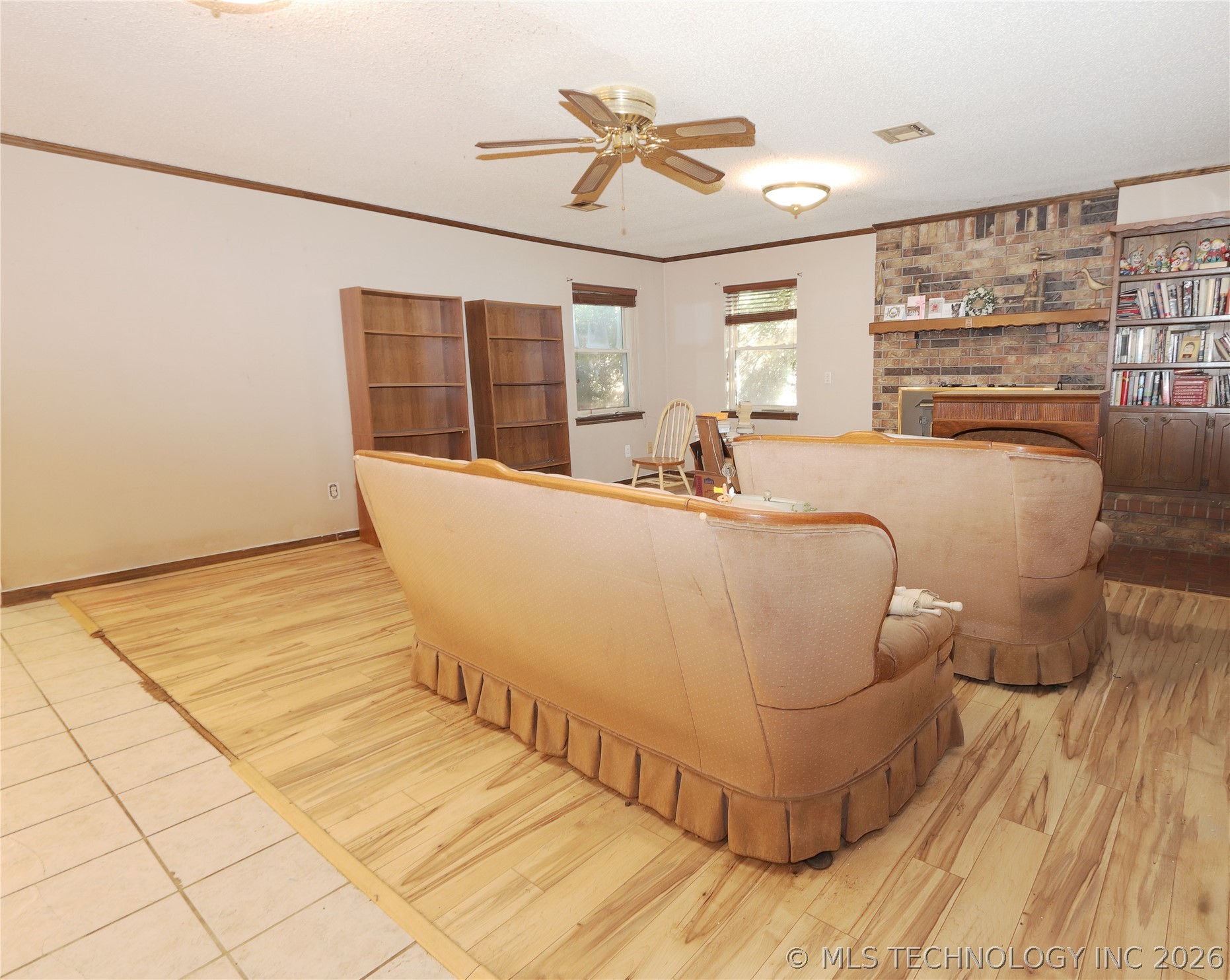 7595 E 19th Street S Property Photo 8