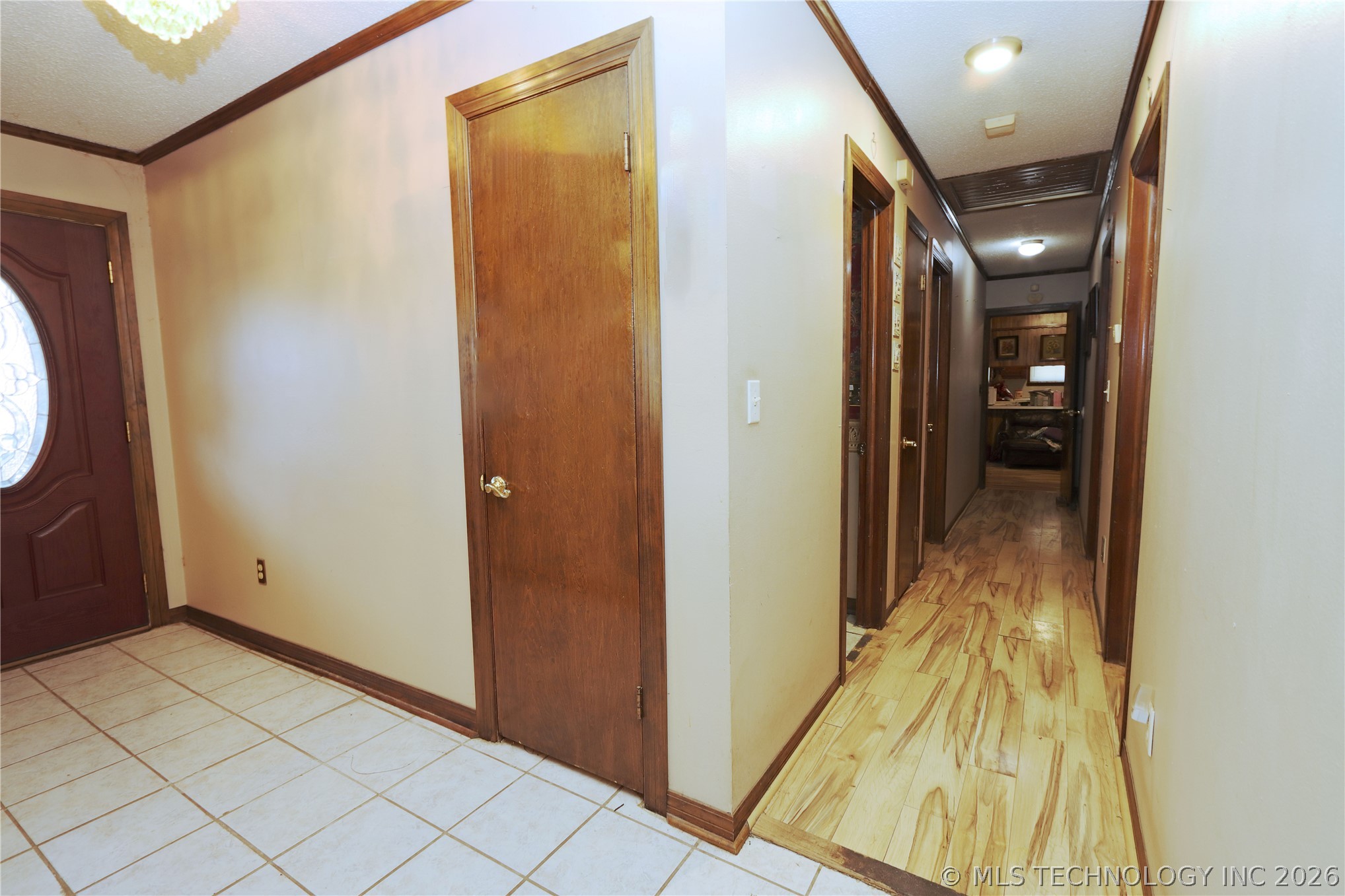 7595 E 19th Street S Property Photo 13