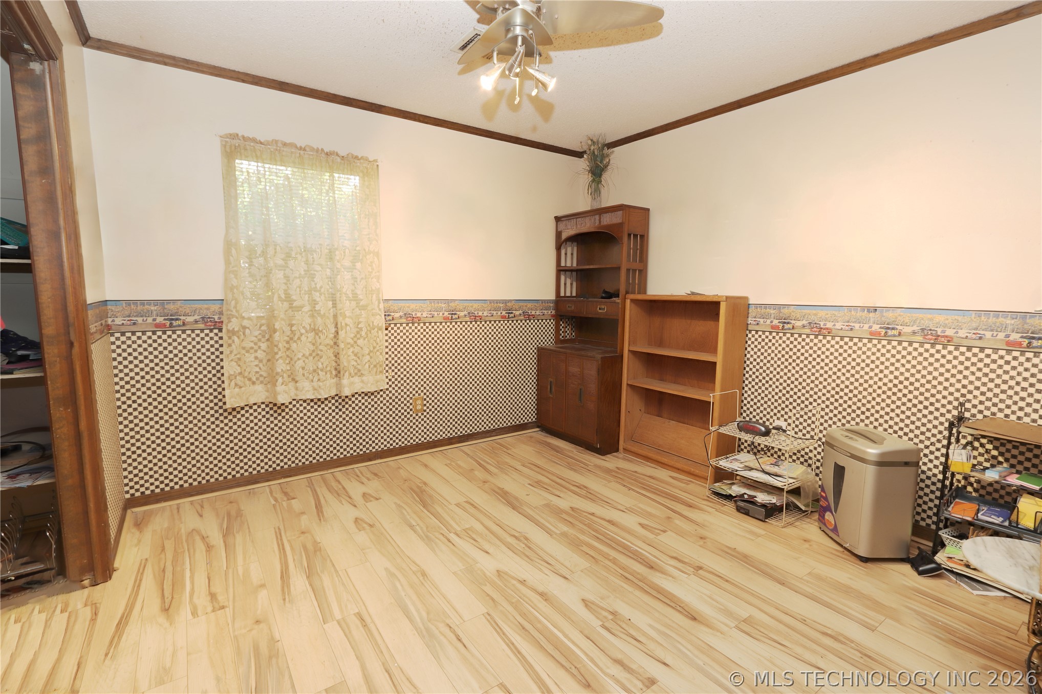 7595 E 19th Street S Property Photo 15