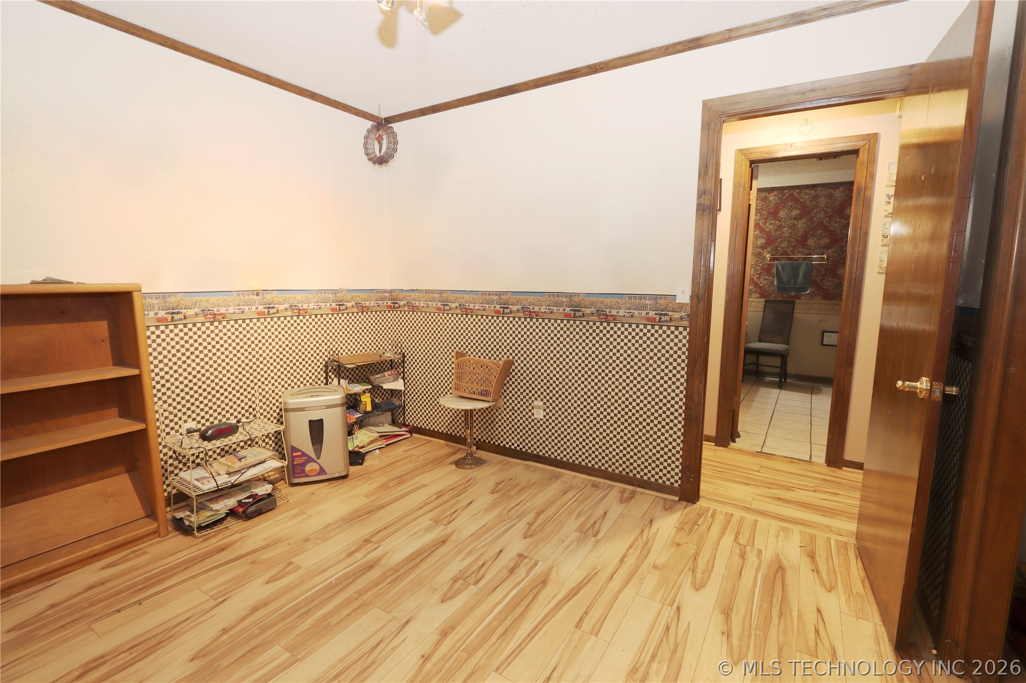 7595 E 19th Street S Property Photo 16