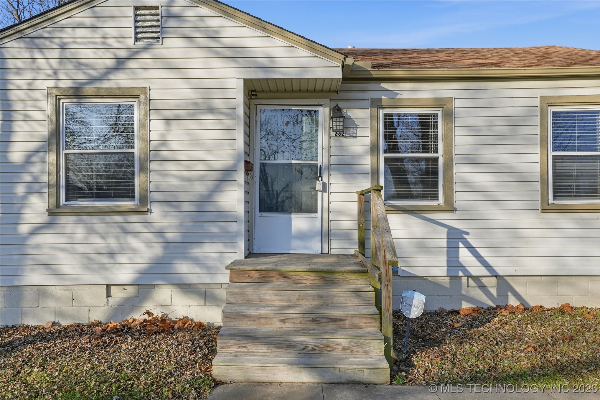 232 S 69th East Avenue Property Photo 3