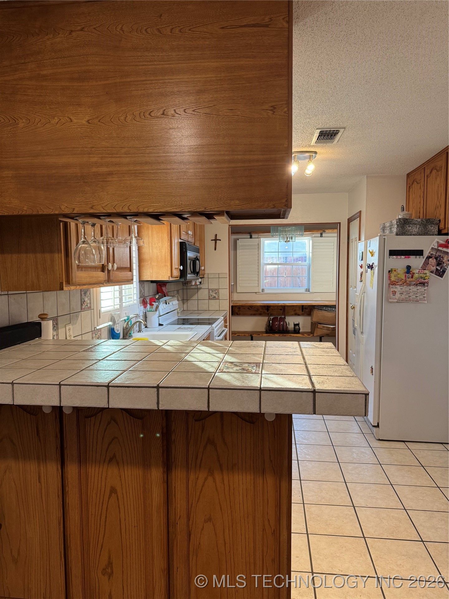 1901 Mason Street Property Photo 8