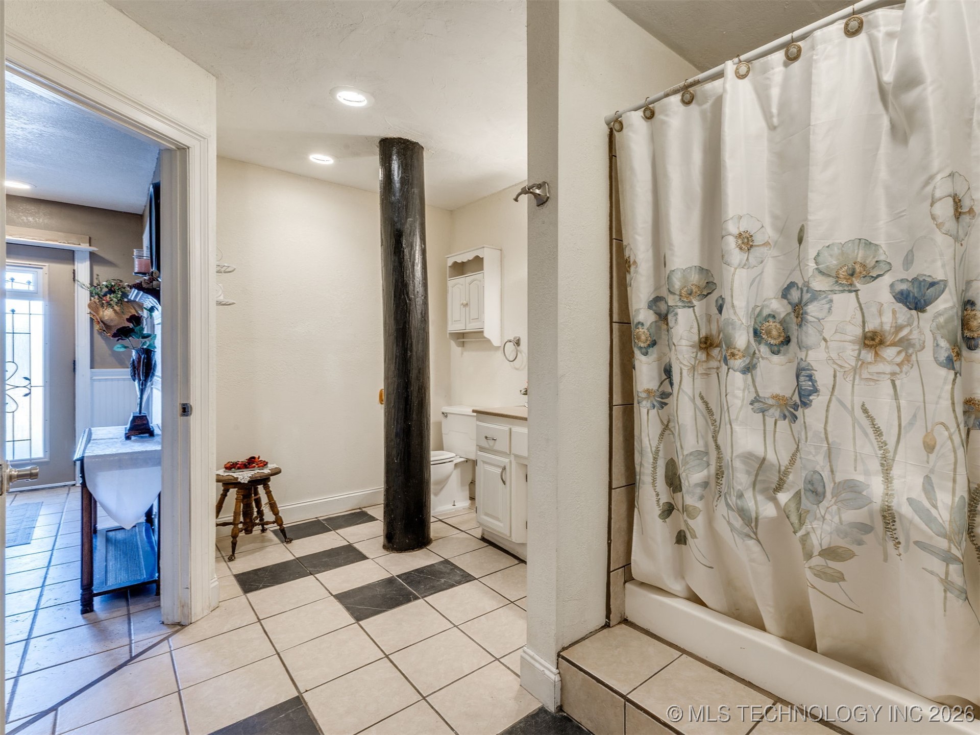 2 W Diamond Head Drive Property Photo 9