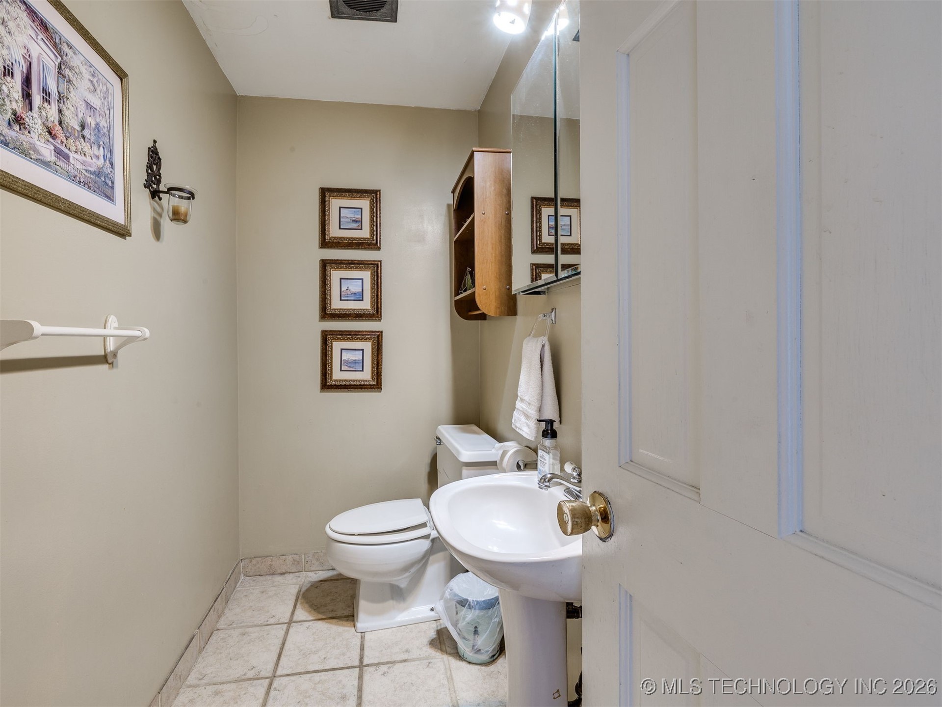 2 W Diamond Head Drive Property Photo 24
