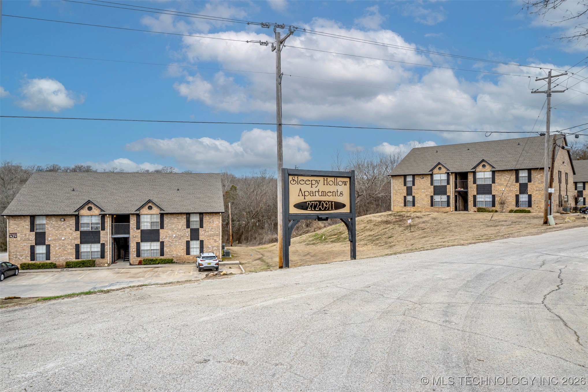 825 S Mississippi Avenue Property Photo 2