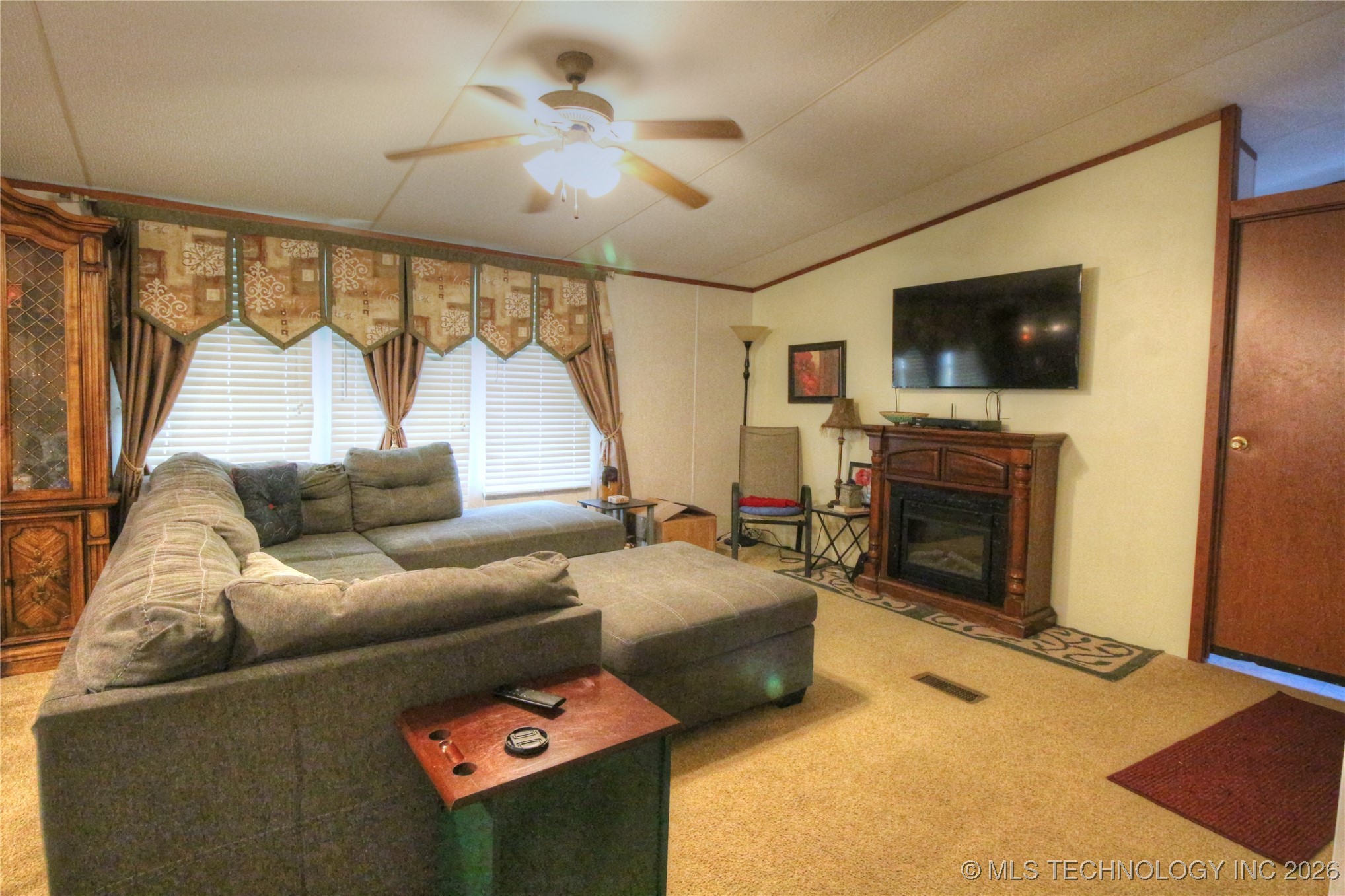 14105 Whispering Meadows Property Photo 6
