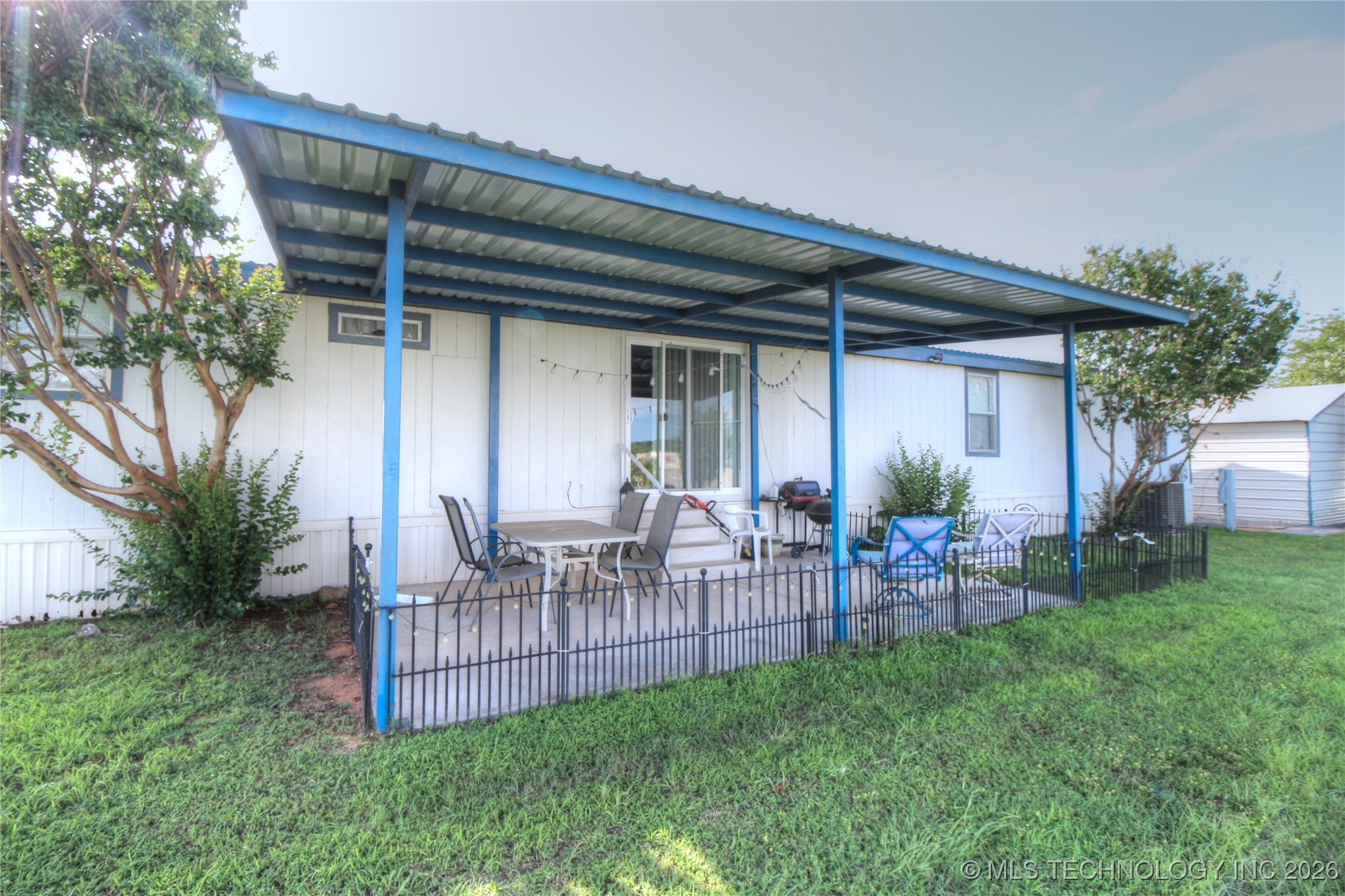 14105 Whispering Meadows Property Photo 16