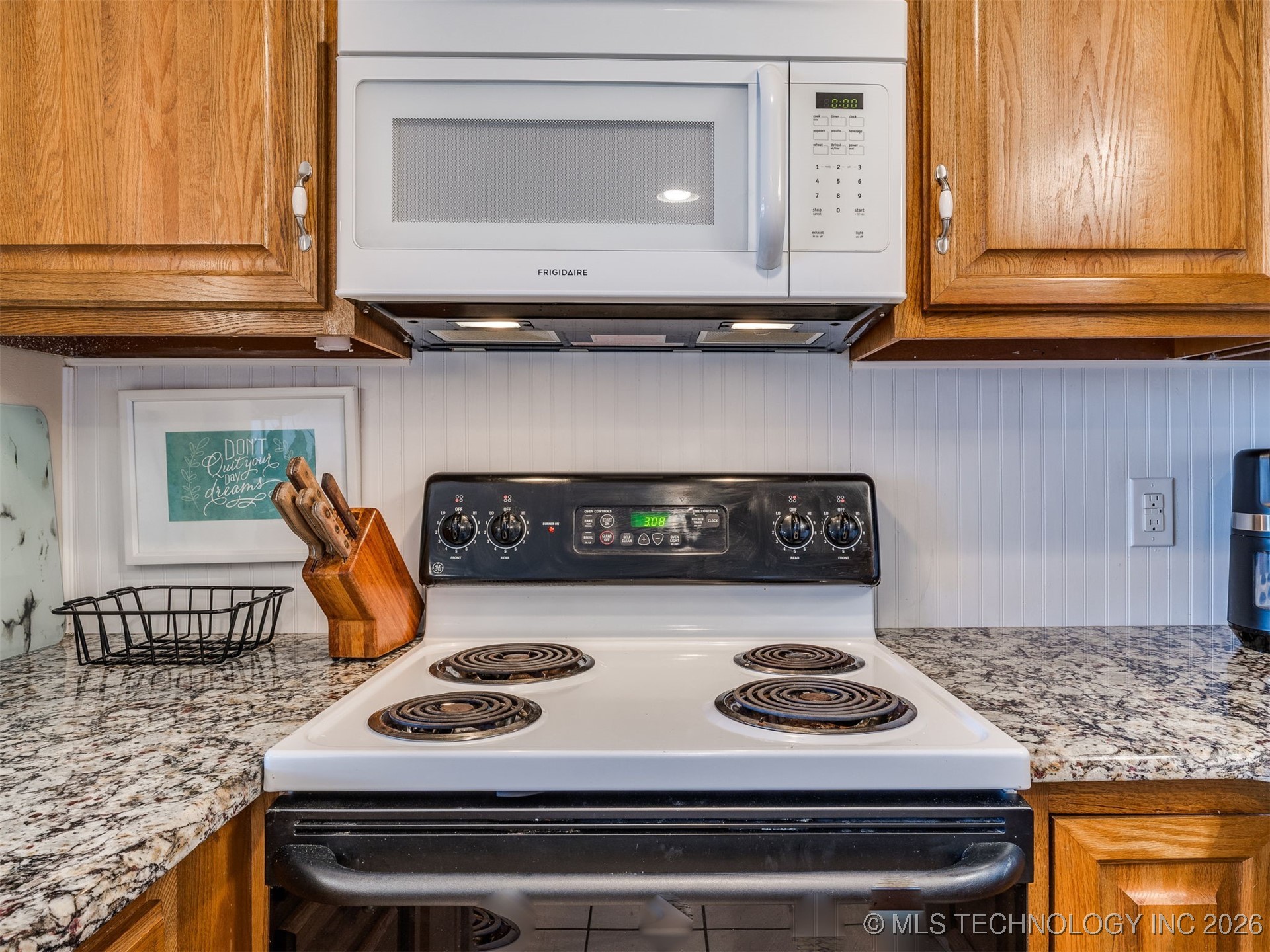 56701 E 310 Road 724 Property Photo 11