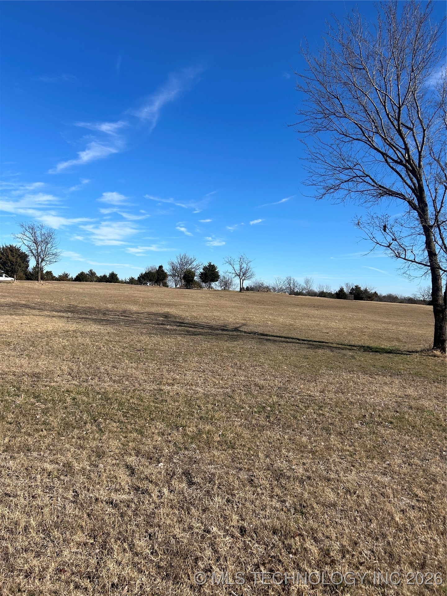 05 W 43rd Street N Property Photo 1