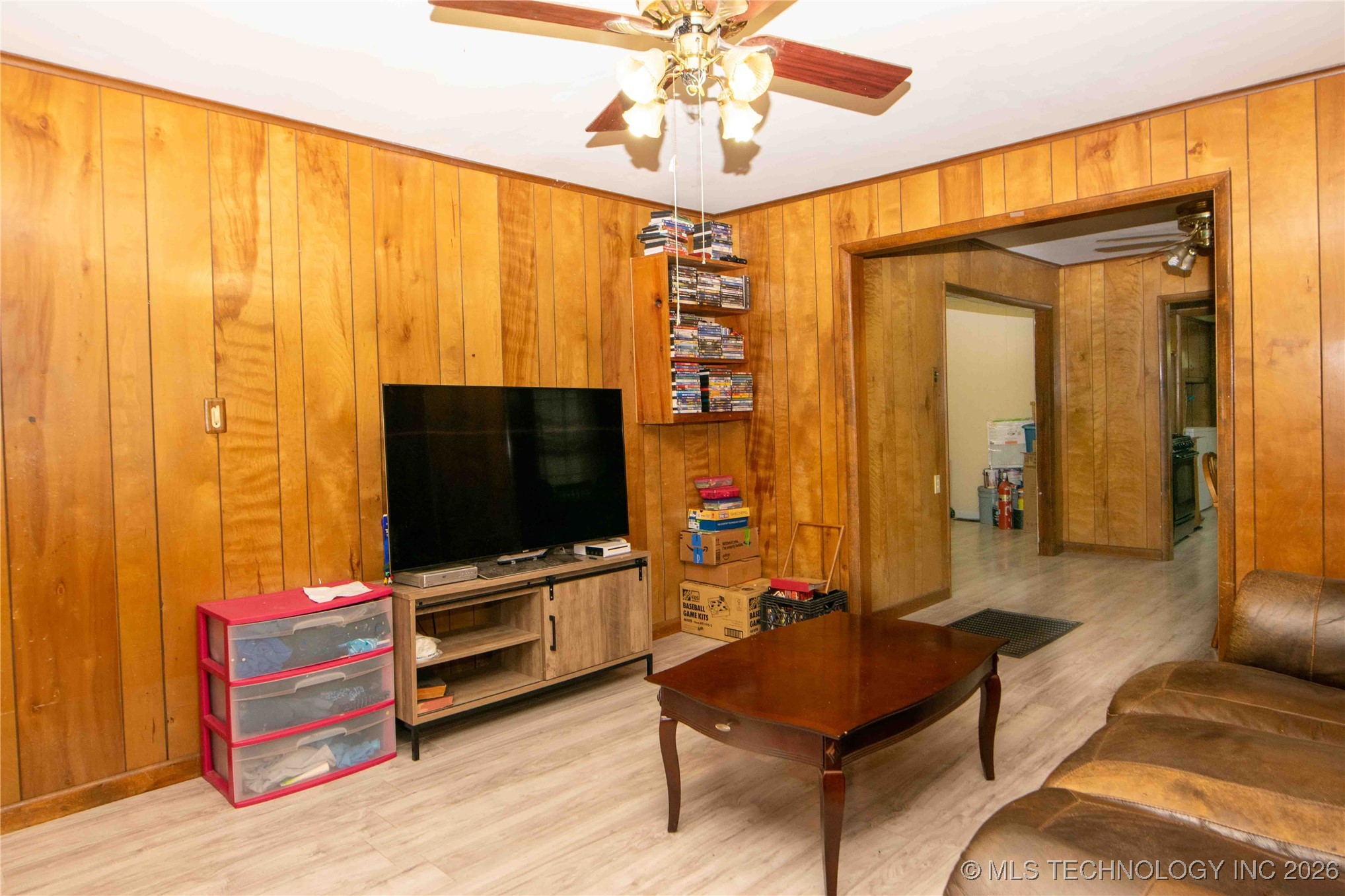 444 S 43rd West Avenue Property Photo 5