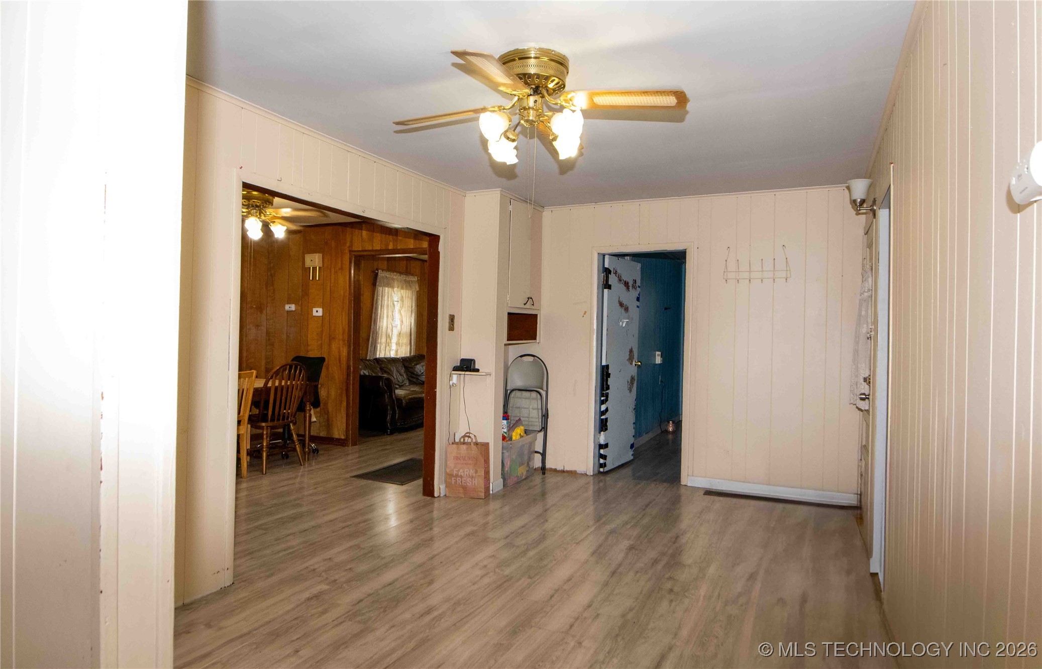 444 S 43rd West Avenue Property Photo 14