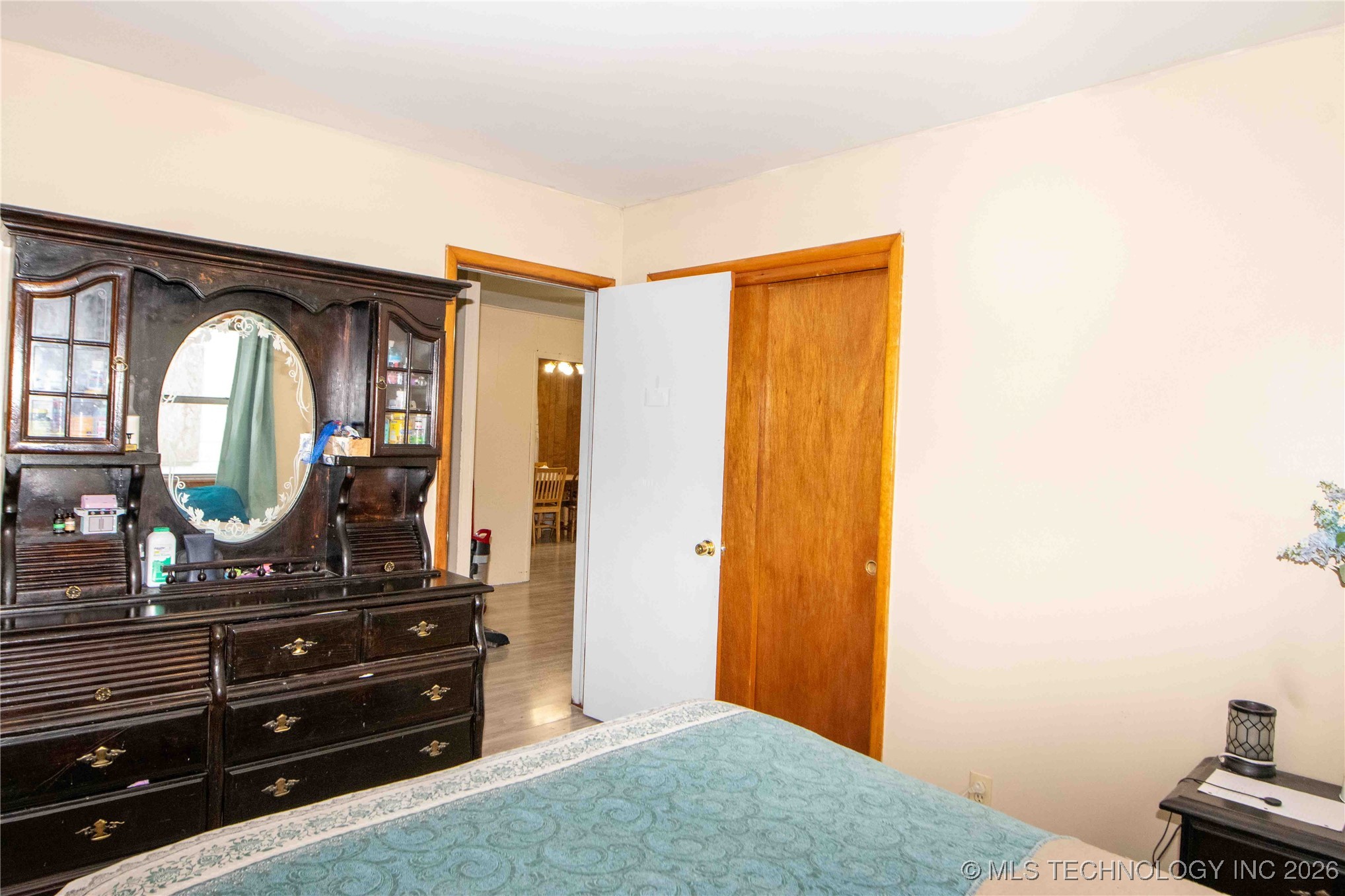 444 S 43rd West Avenue Property Photo 16