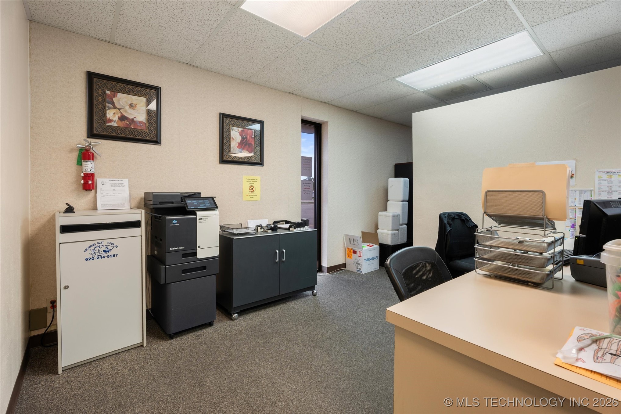 224 Se Debell Avenue Property Photo 8