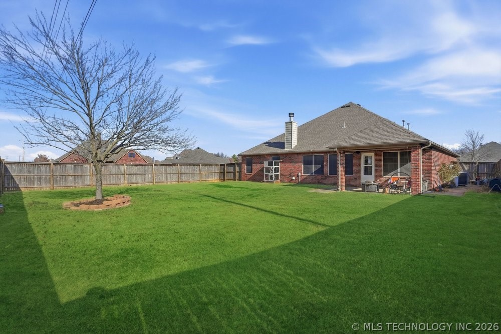 4016 S 217th East Avenue Property Photo 5