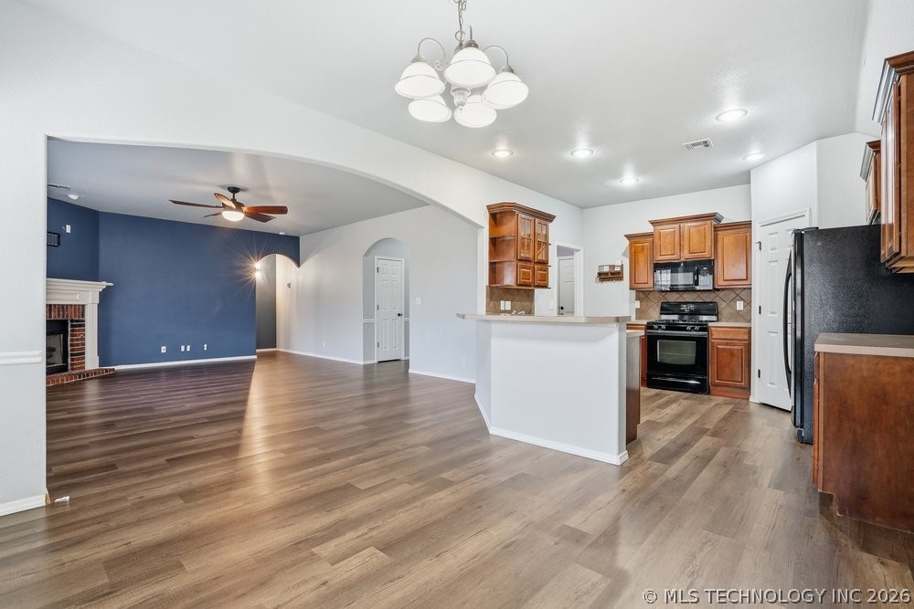 4016 S 217th East Avenue Property Photo 14