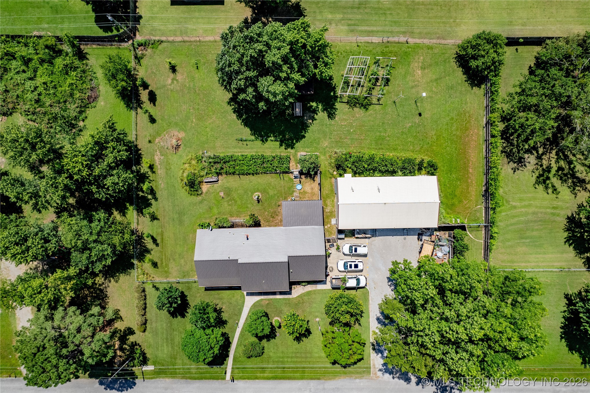 29088 S Creekside Drive Property Photo 5