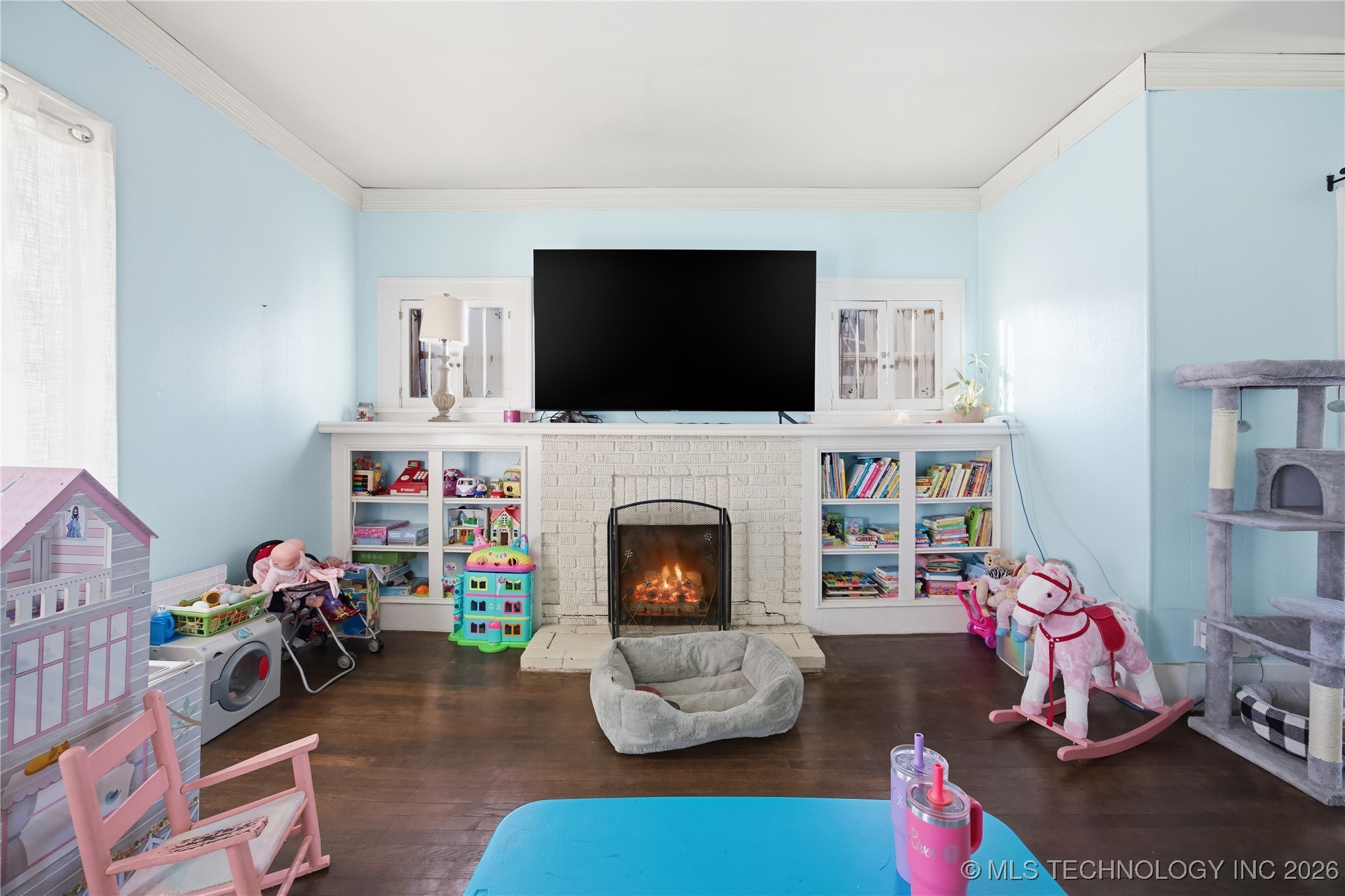 621 E Seminole Avenue Property Photo 7