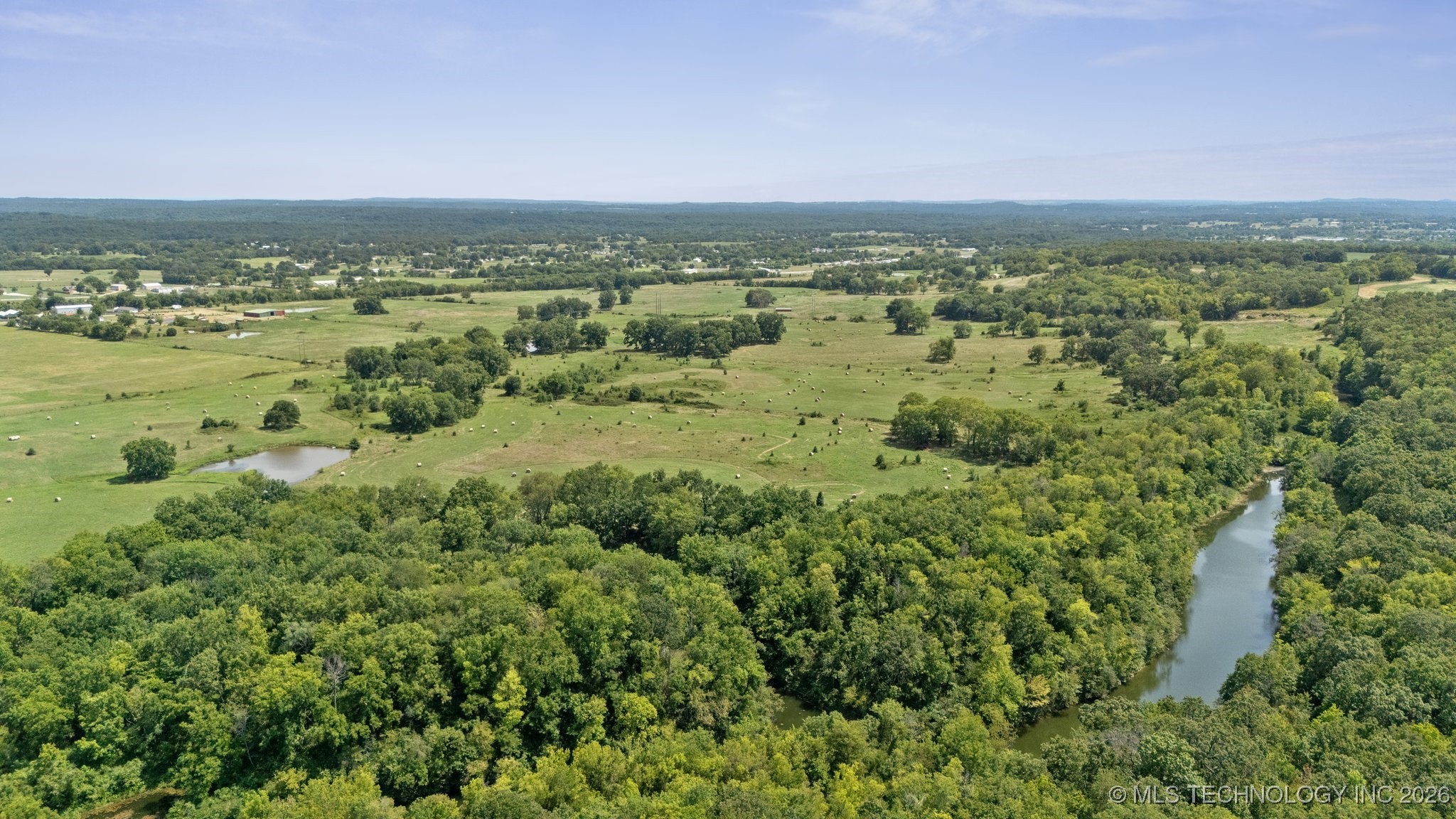 4190 Road Property Photo 5