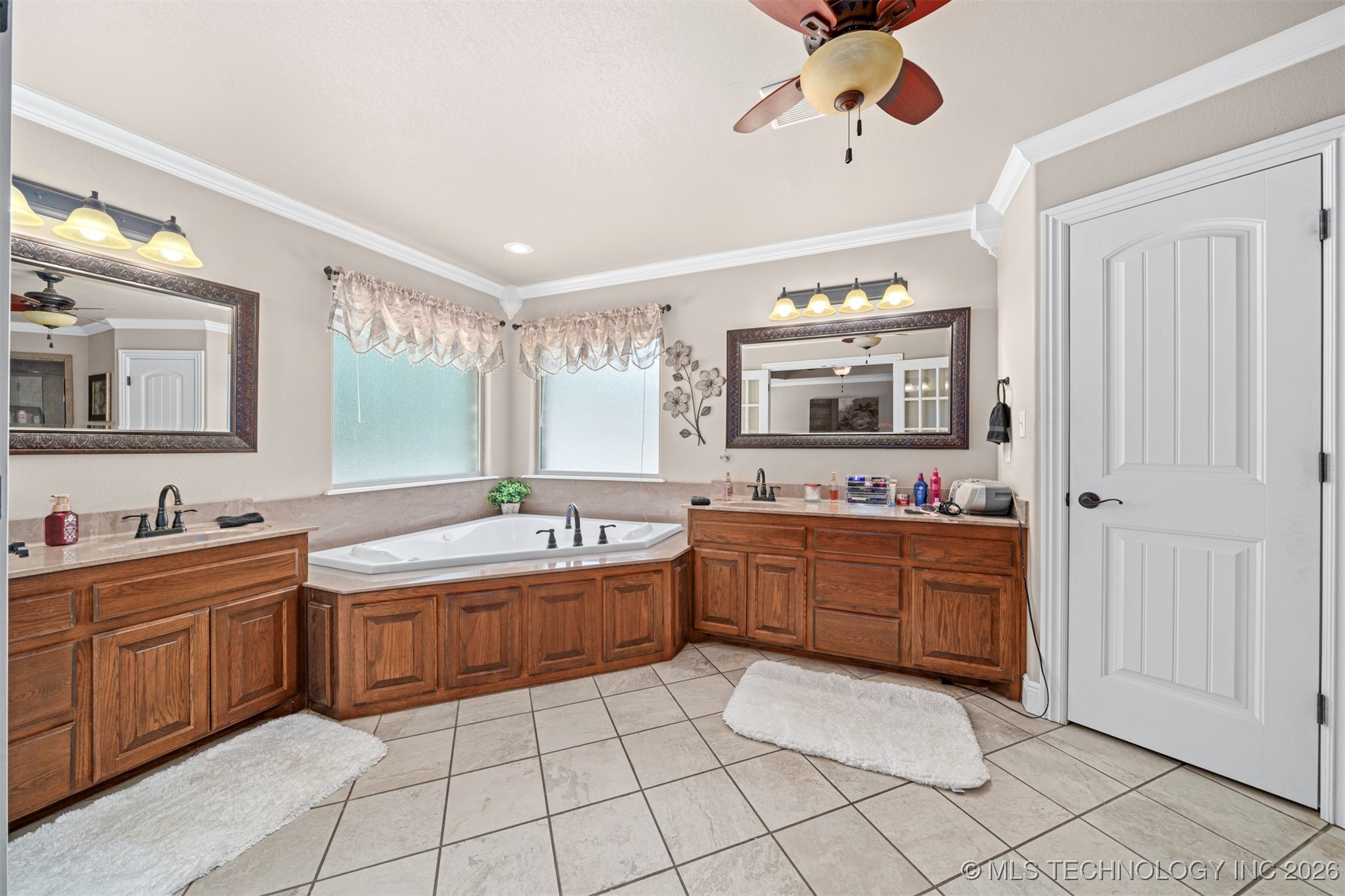 479872 E 1080 Road Property Photo 35