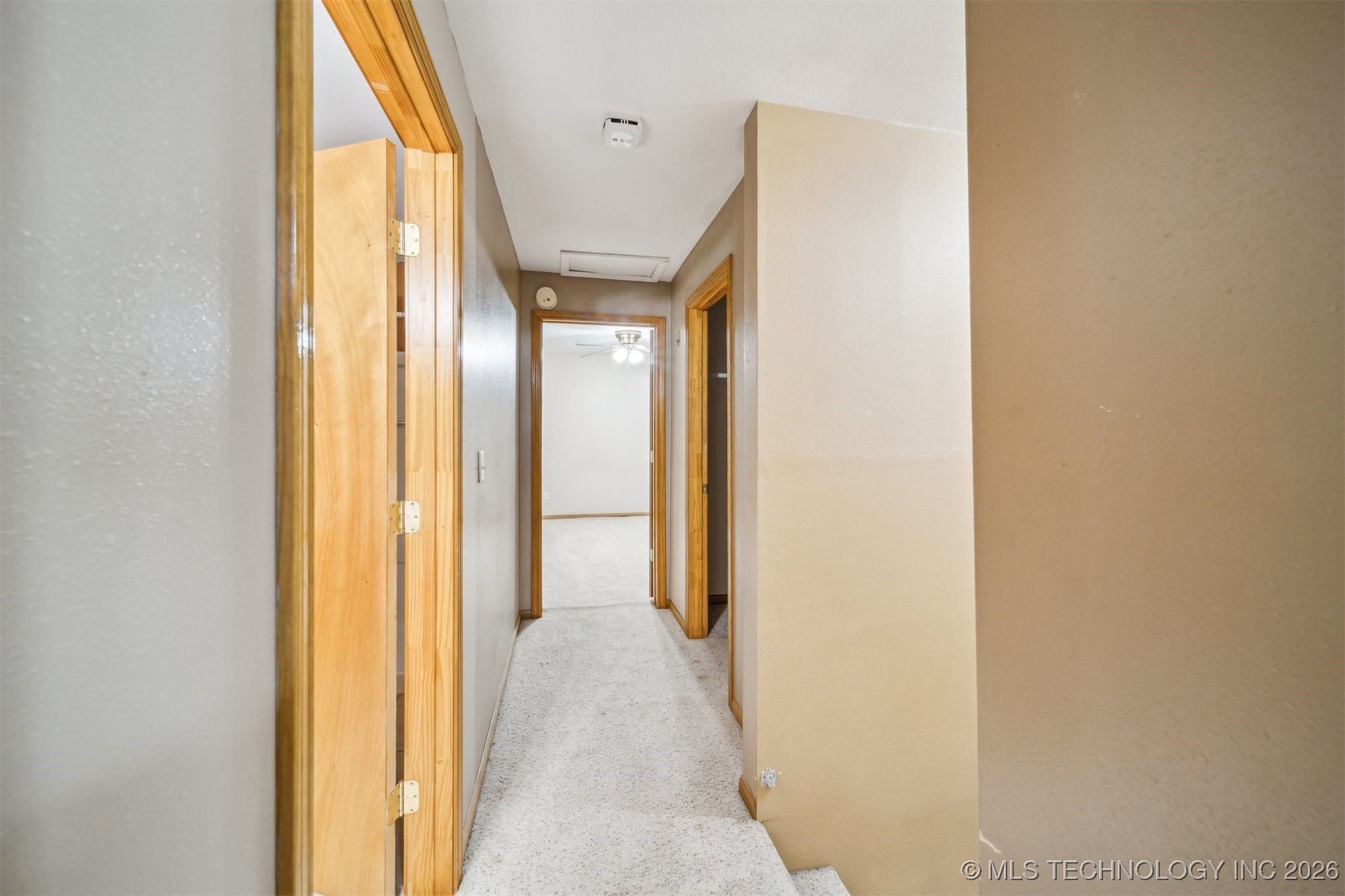 768 E Main Street Property Photo 18