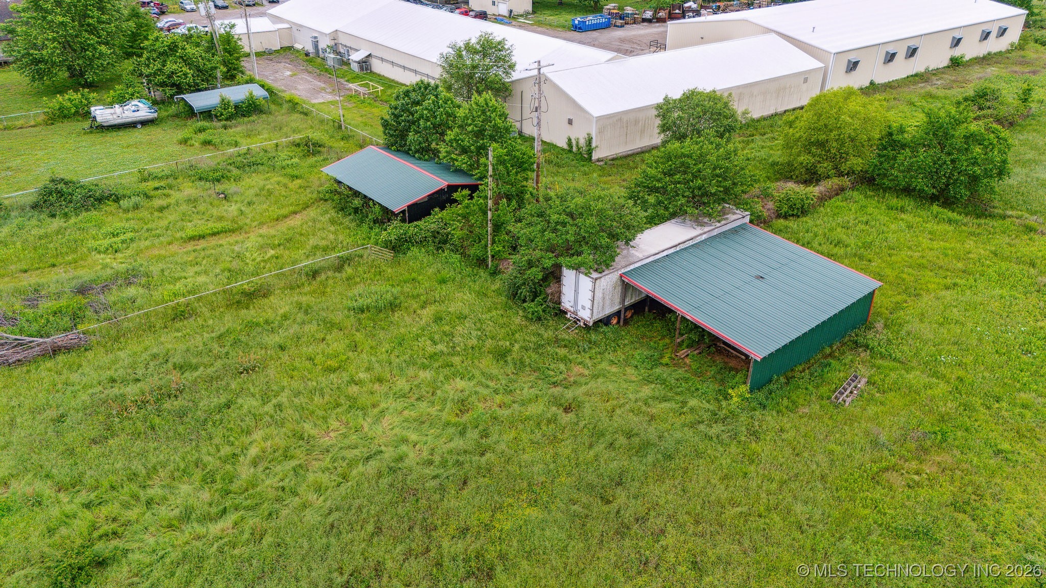 768 E Main Street Property Photo 26