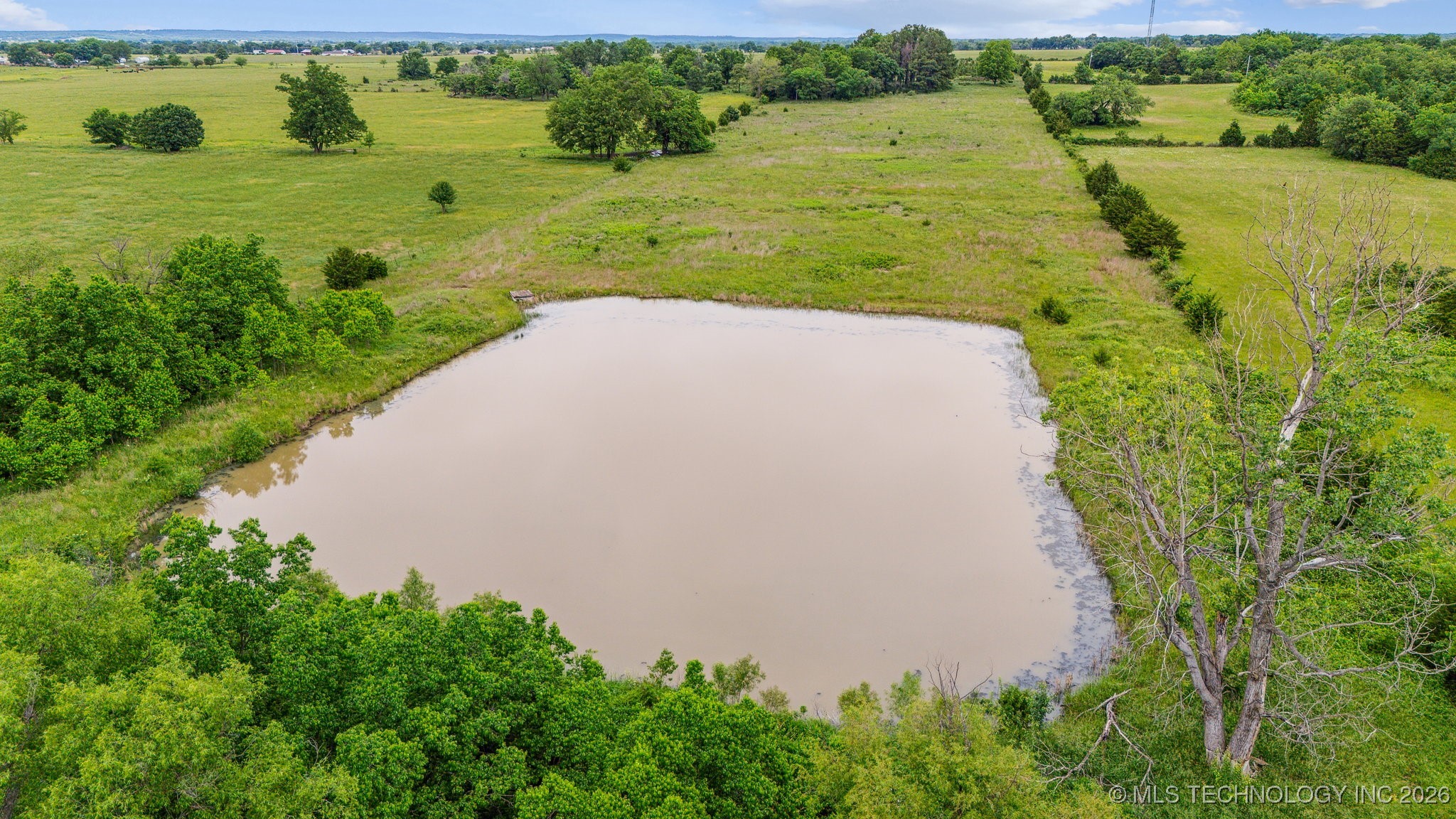 768 E Main Street Property Photo 27