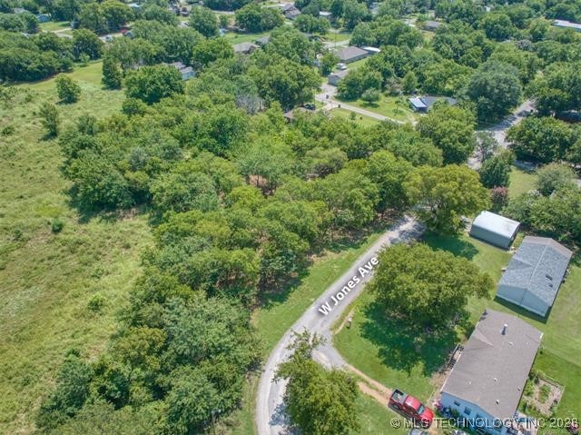 001 Jones Property Photo 5